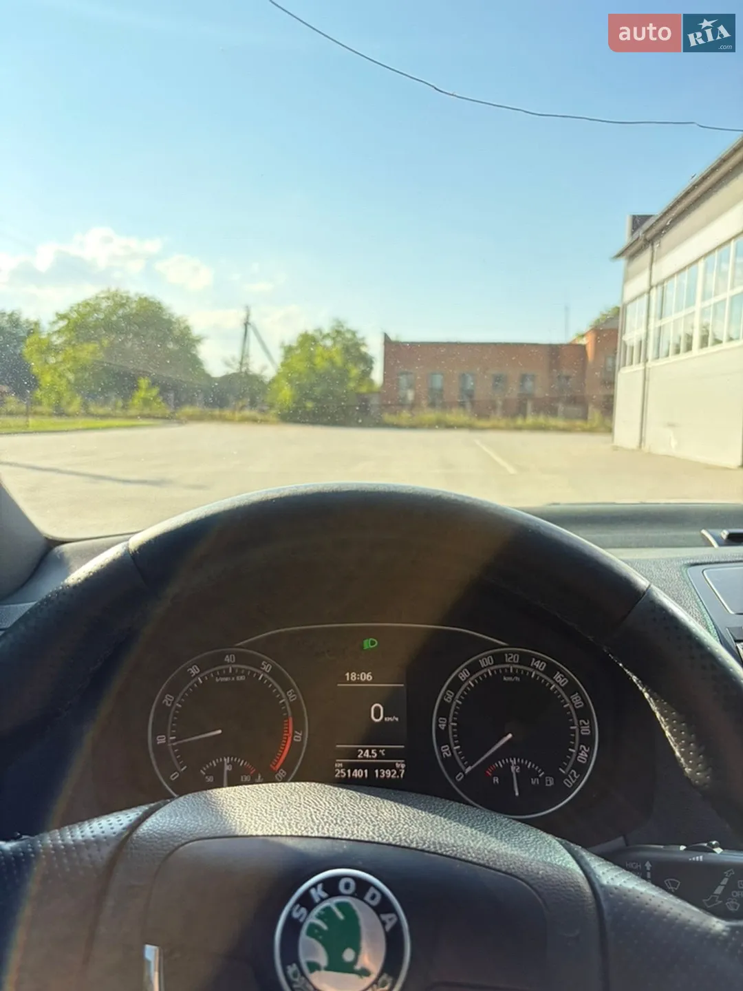 2011 Skoda Octavia - мініатюра 12
