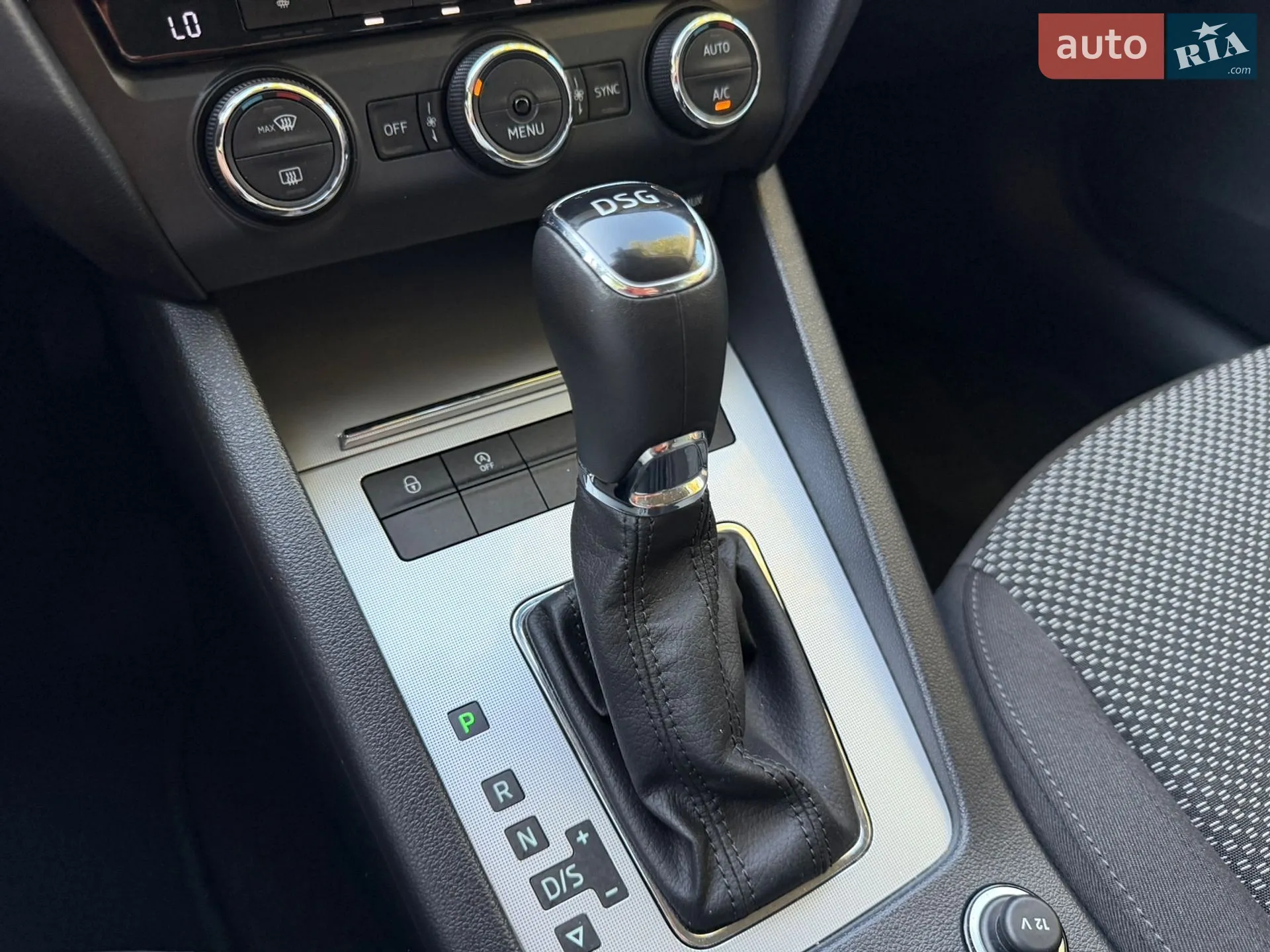 2015 Skoda Octavia - мініатюра 55