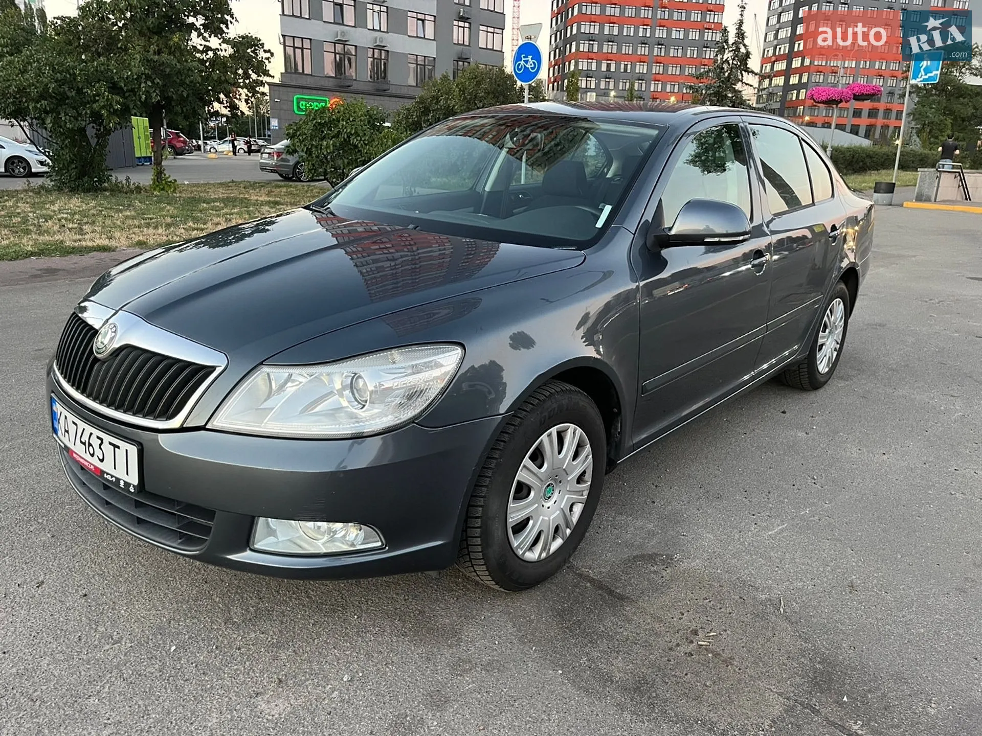 2010 Skoda Octavia - мініатюра 3