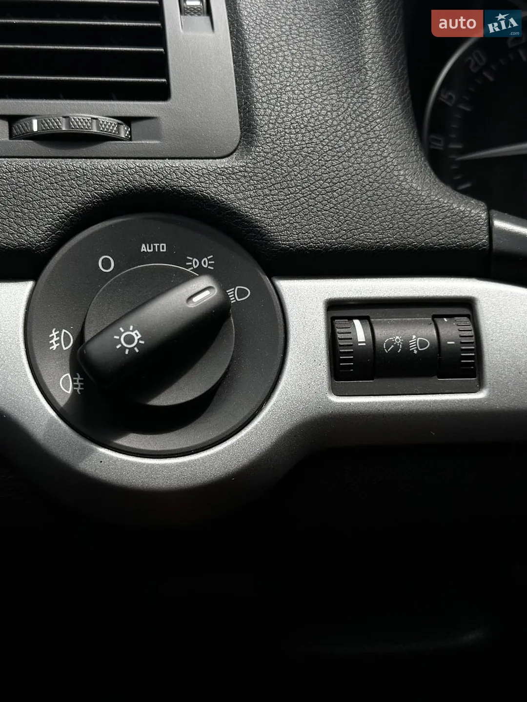 2012 Skoda Octavia - мініатюра 25