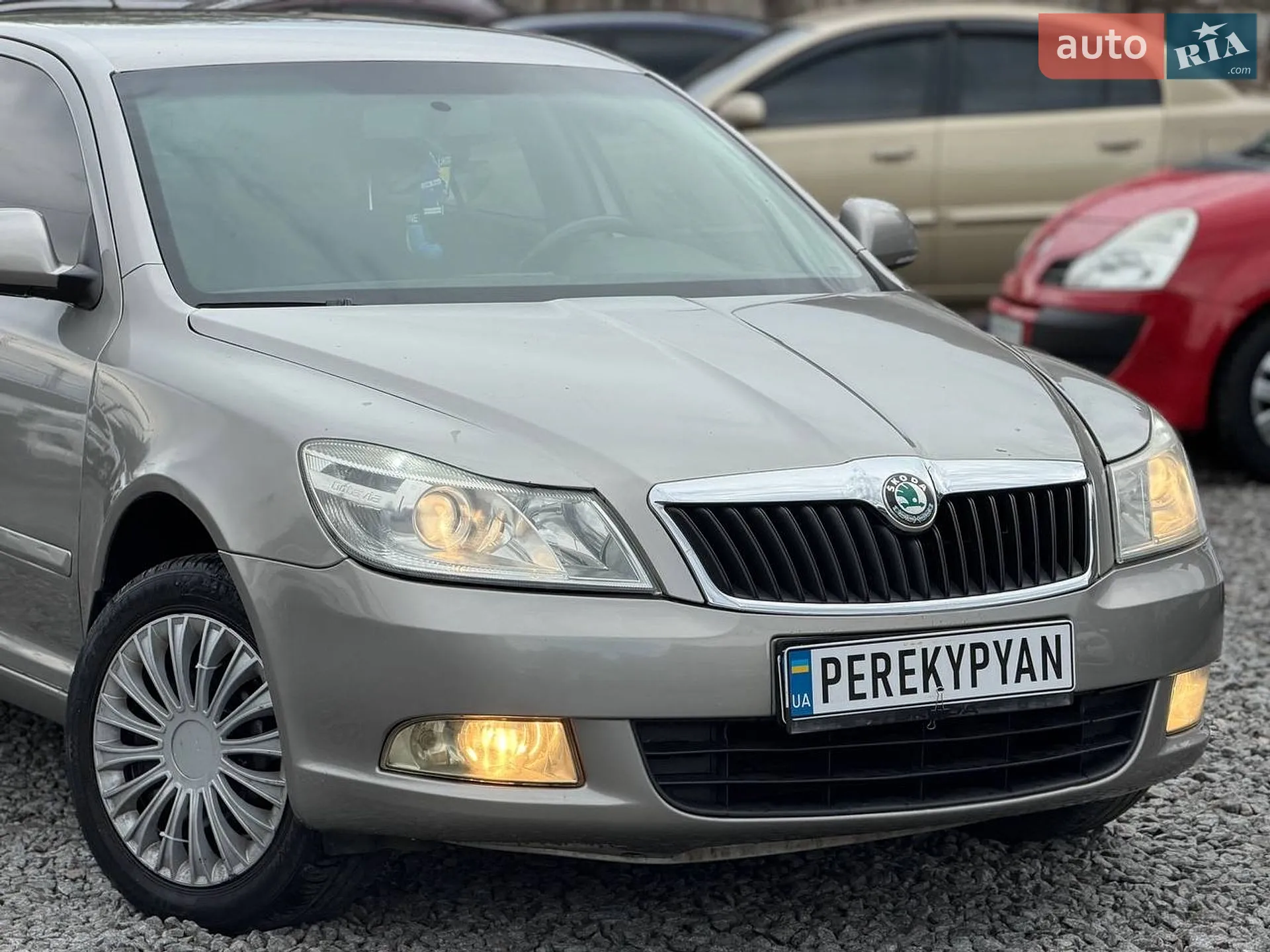 2010 Skoda Octavia - мініатюра 3