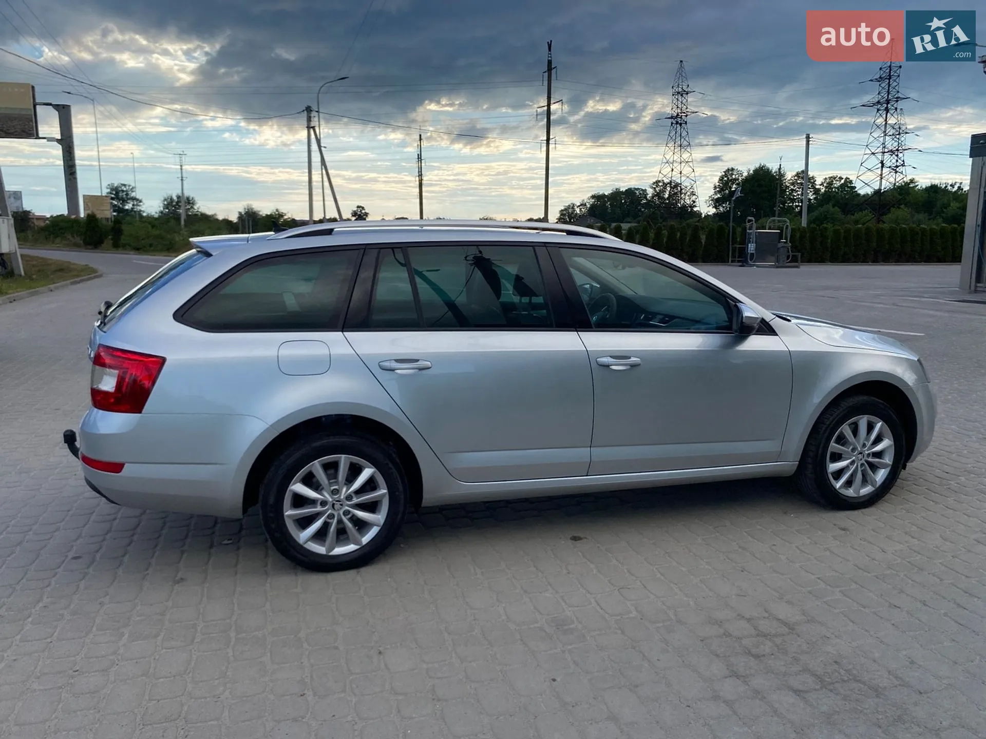 2016 Skoda Octavia - мініатюра 12