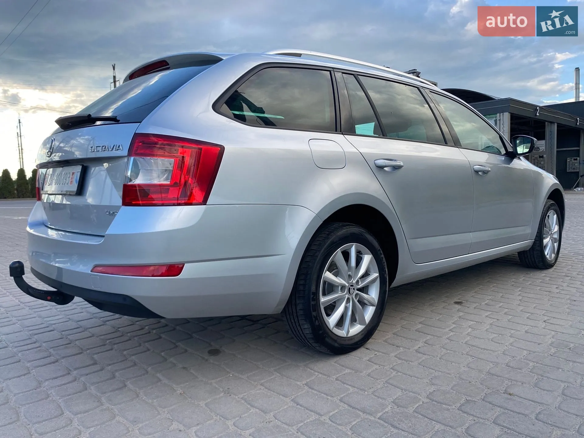 2016 Skoda Octavia - мініатюра 14