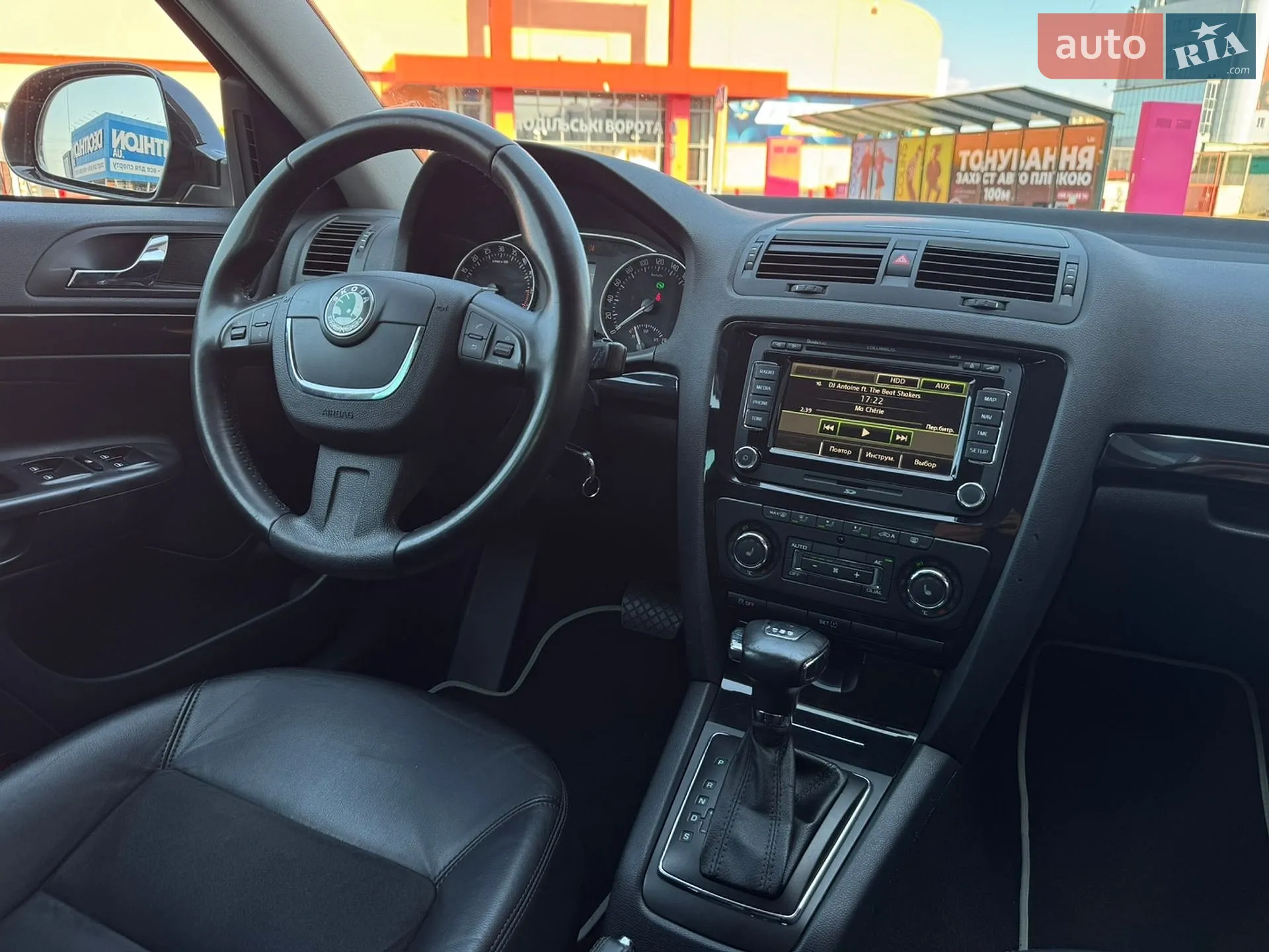 2011 Skoda Octavia - мініатюра 15