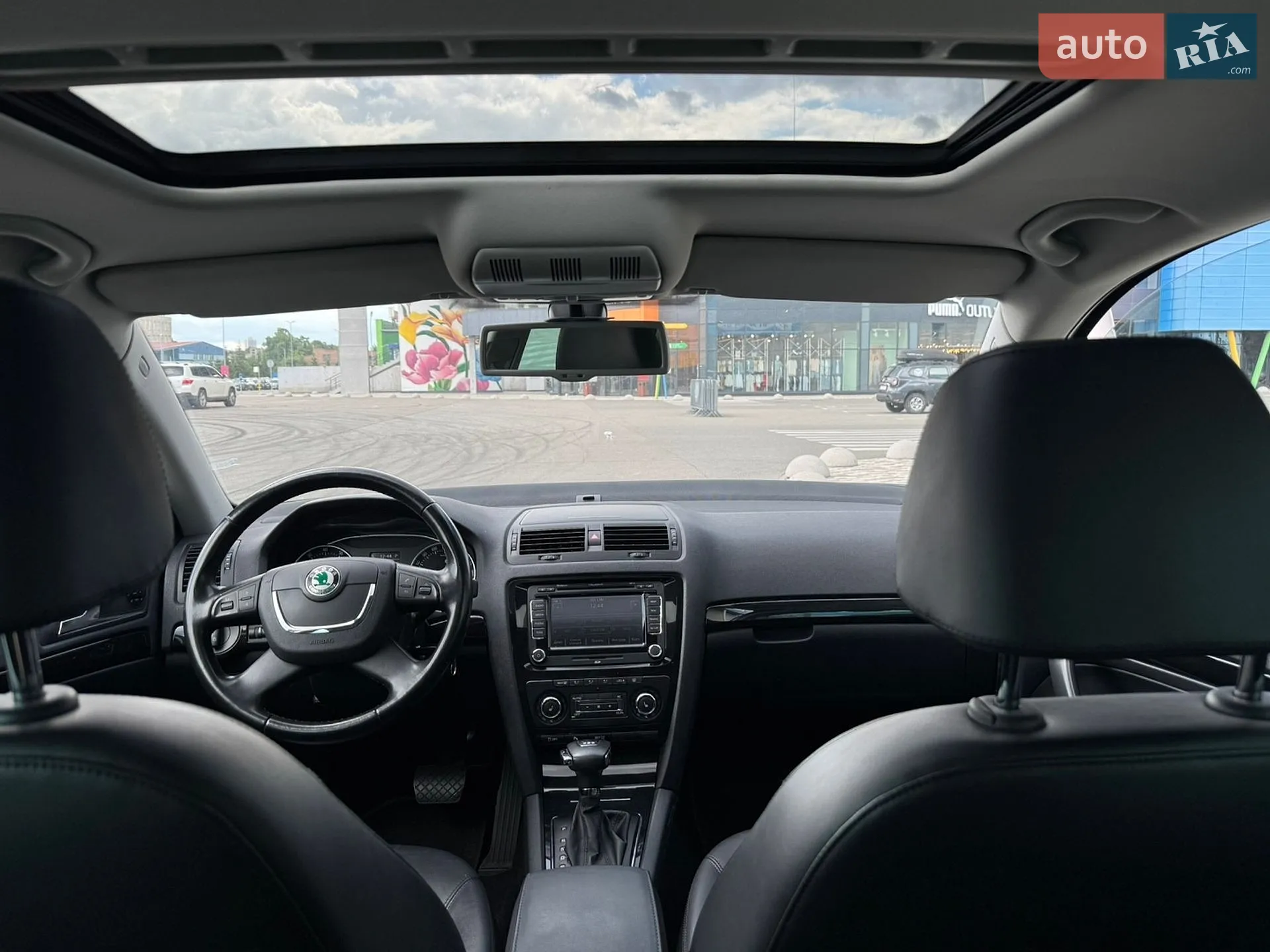 2010 Skoda Octavia - мініатюра 19