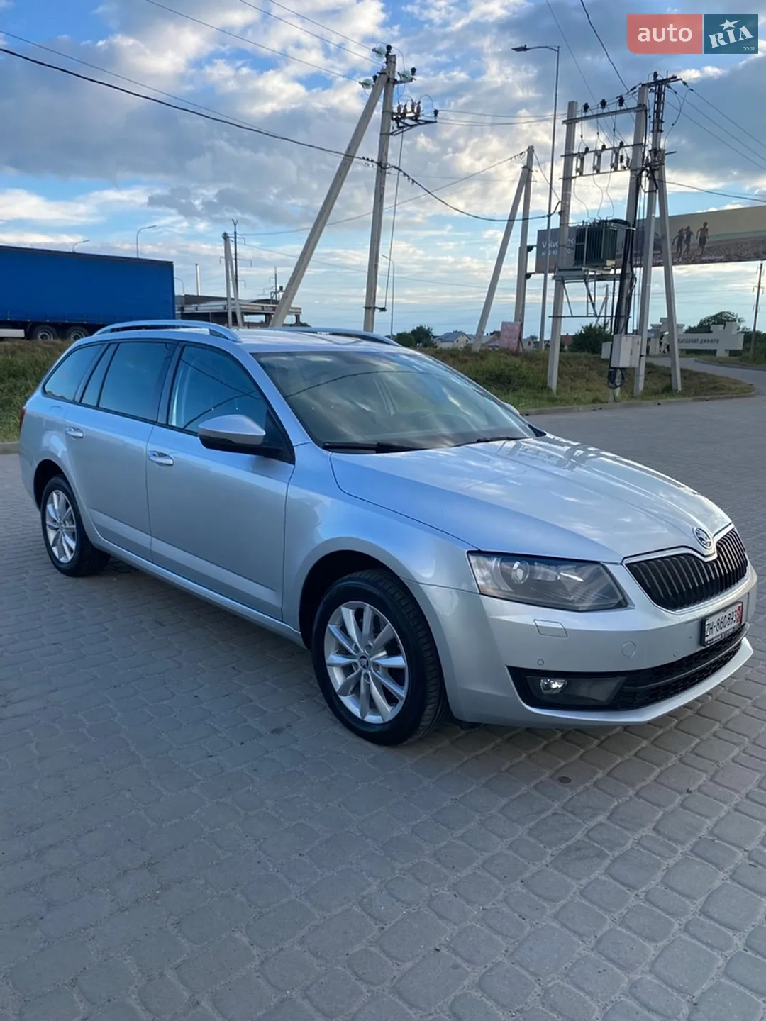 2016 Skoda Octavia - мініатюра 3