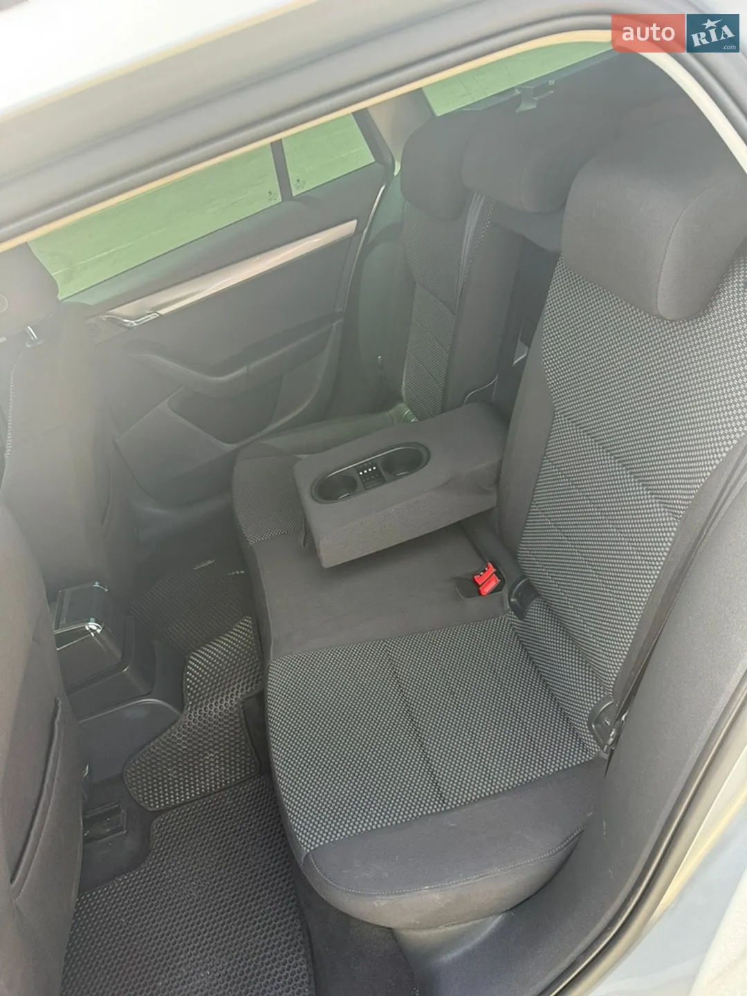 2014 Skoda Octavia - мініатюра 15