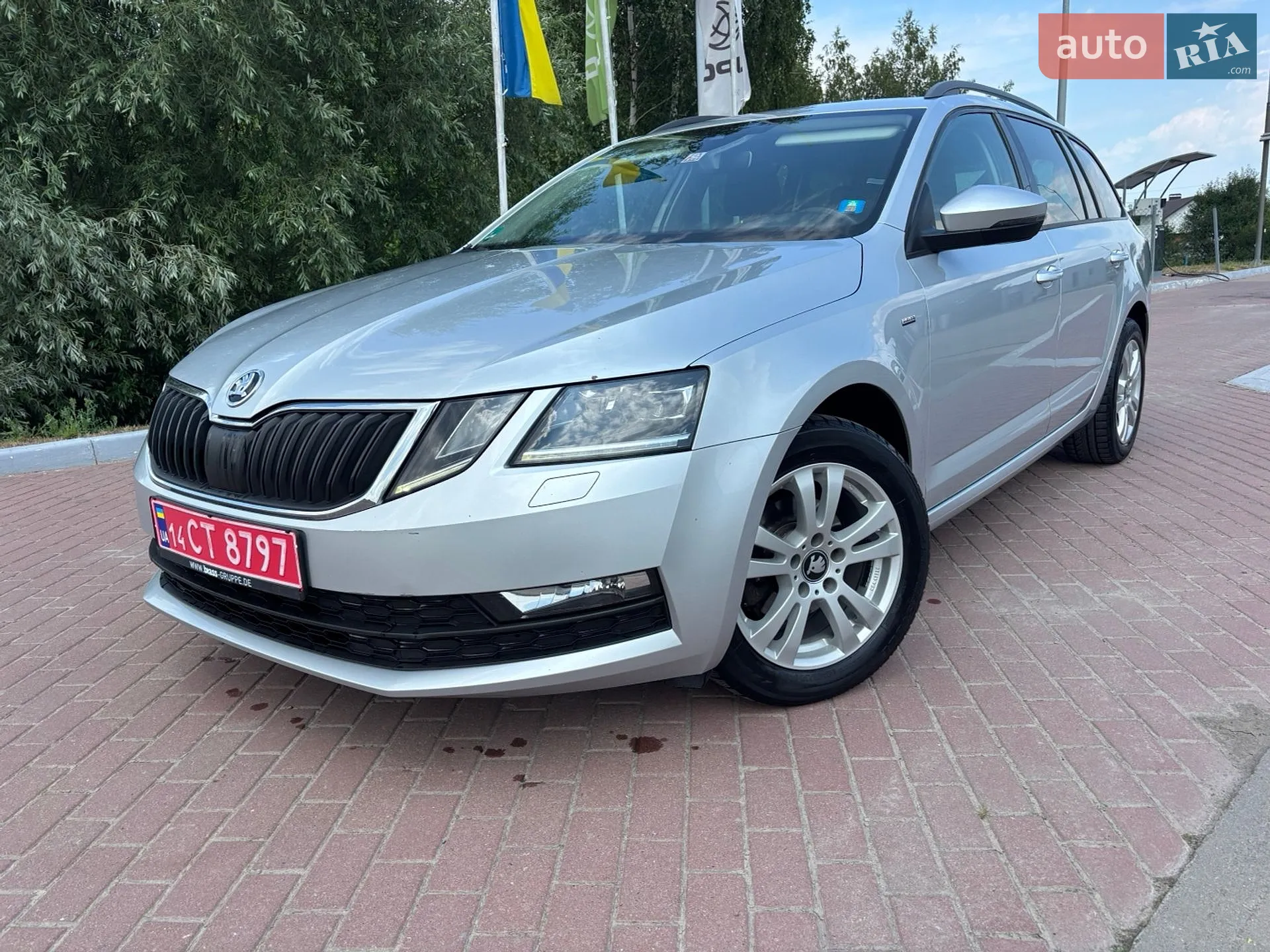2017 Skoda Octavia - мініатюра 2
