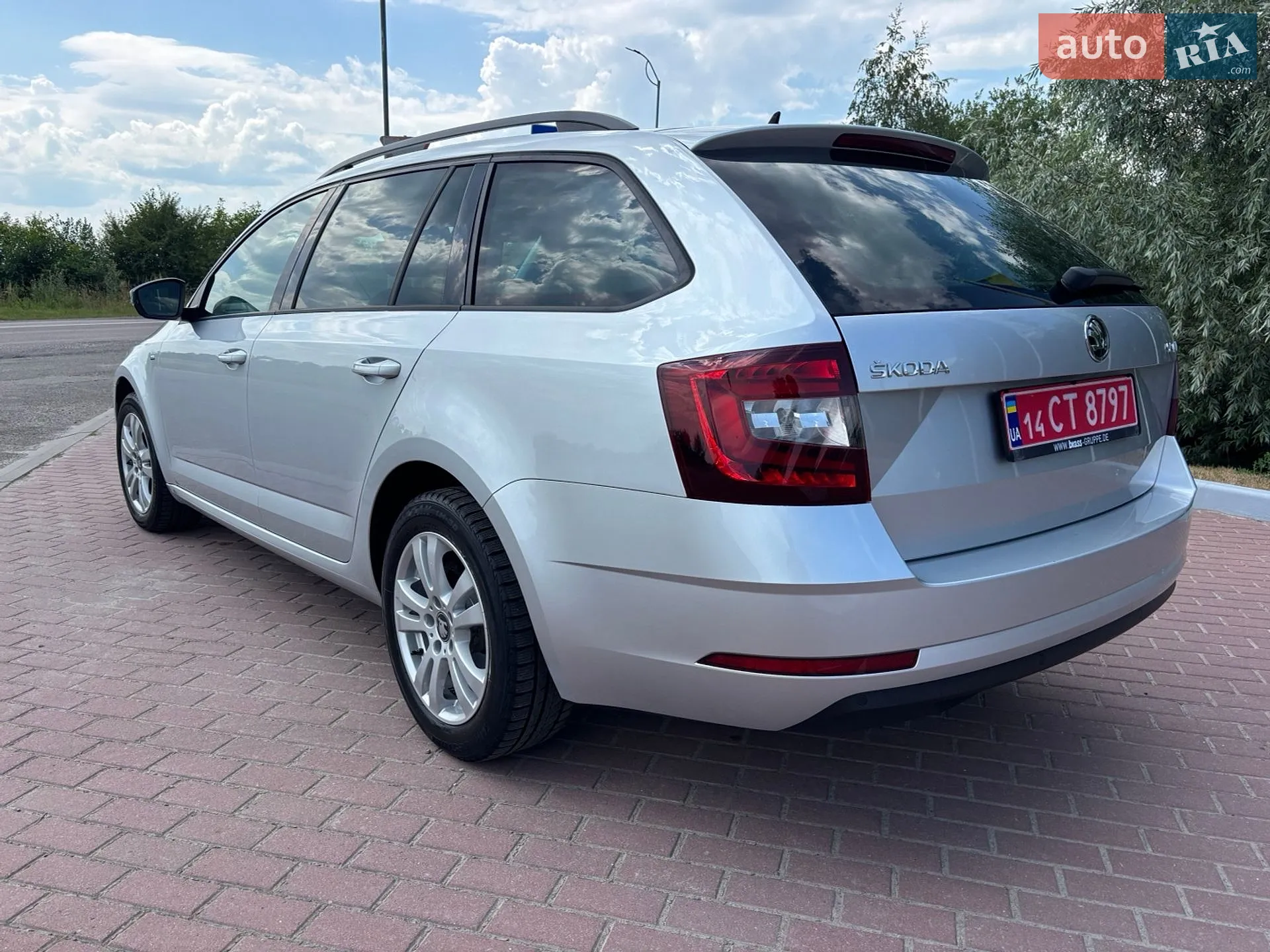 2017 Skoda Octavia - мініатюра 7