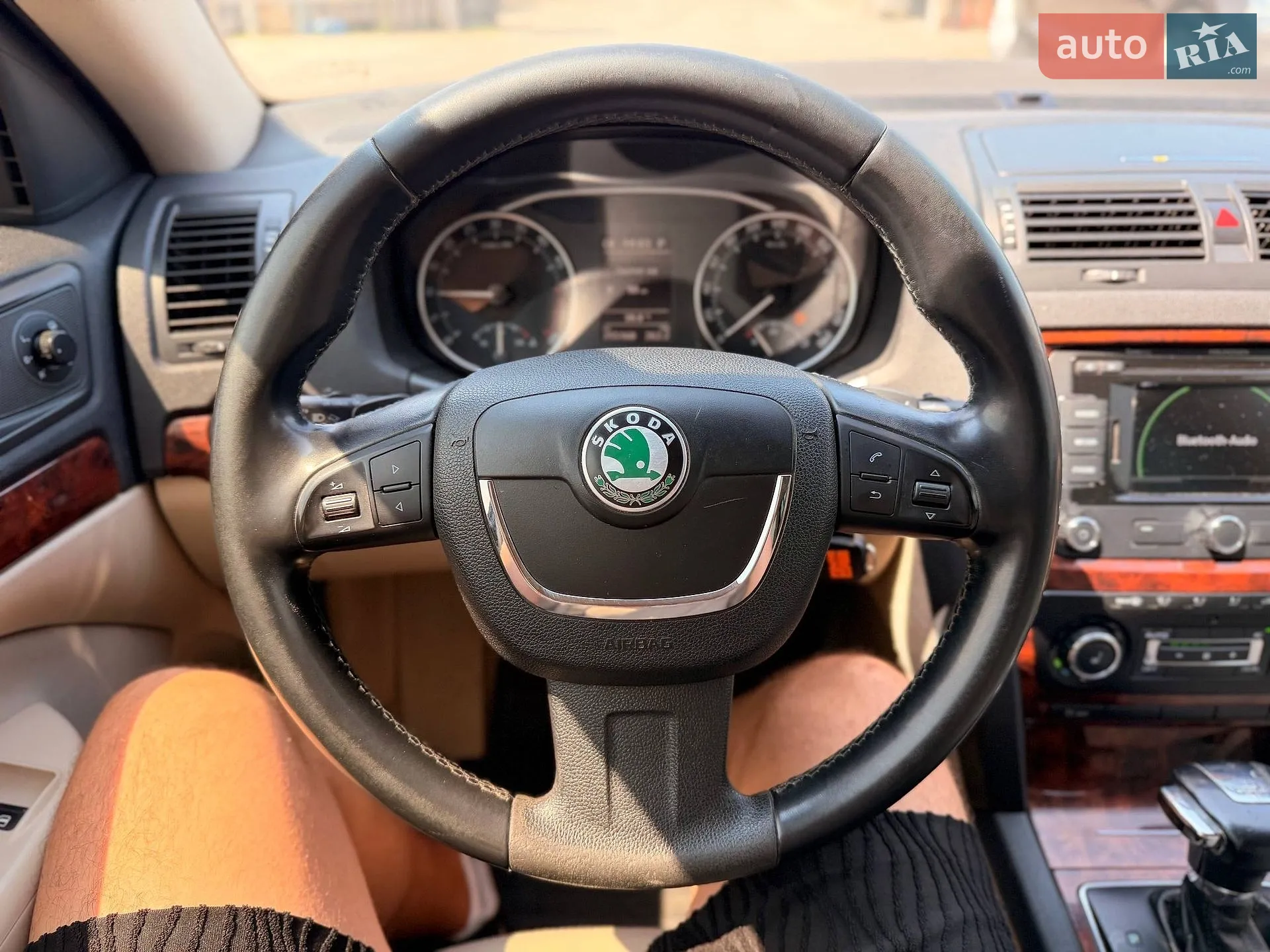 2011 Skoda Octavia - мініатюра 63