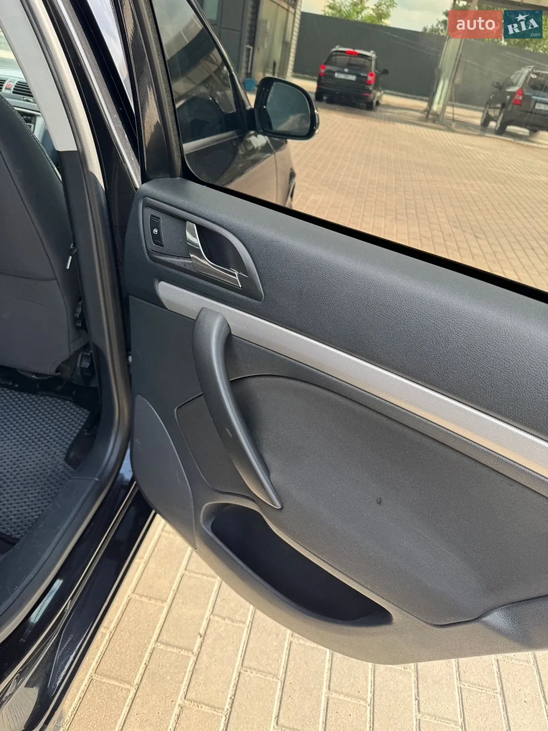 2011 Skoda Octavia - мініатюра 14