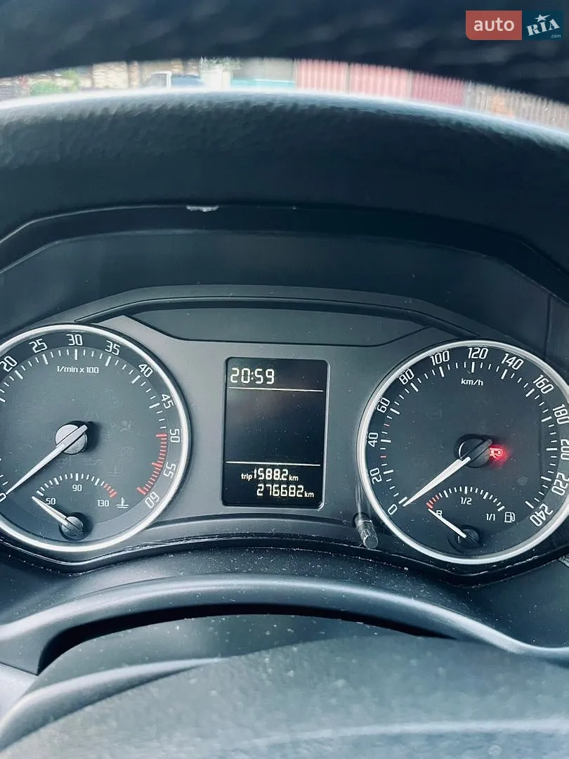 2012 Skoda Octavia - мініатюра 38