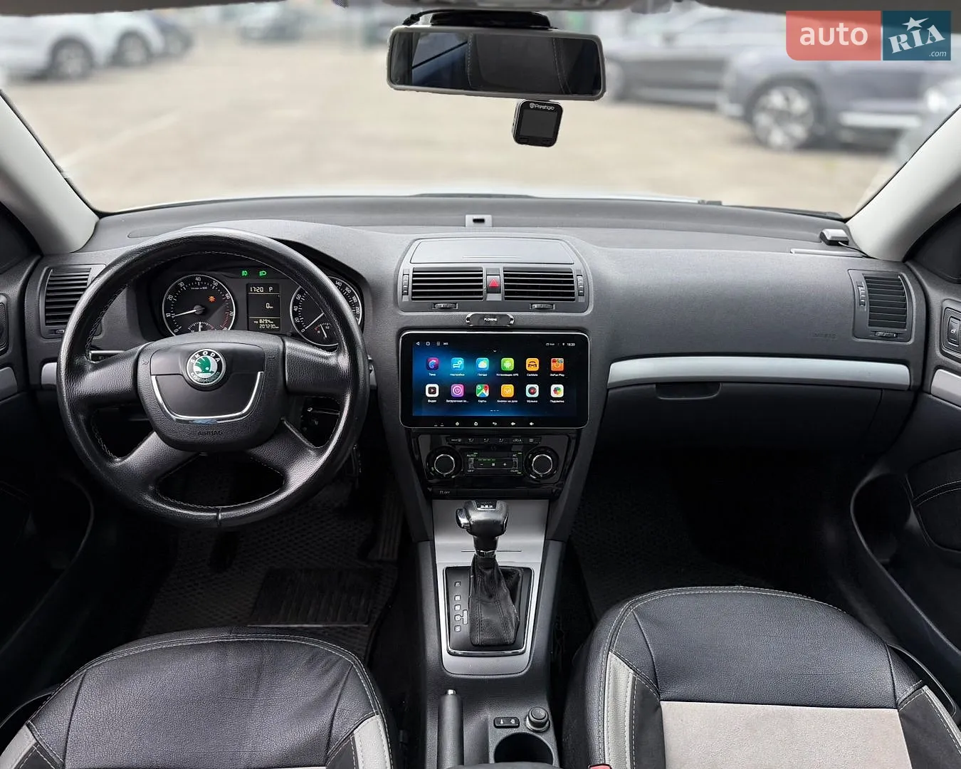 2010 Skoda Octavia - мініатюра 16