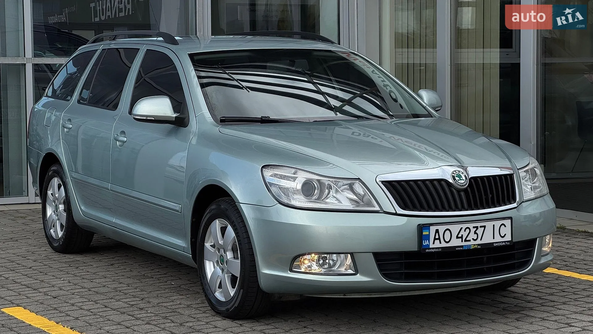 2010 Skoda Octavia - мініатюра 7