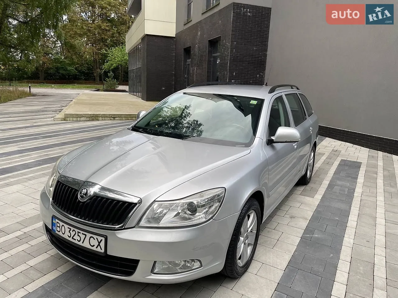 2010 Skoda Octavia - мініатюра 4
