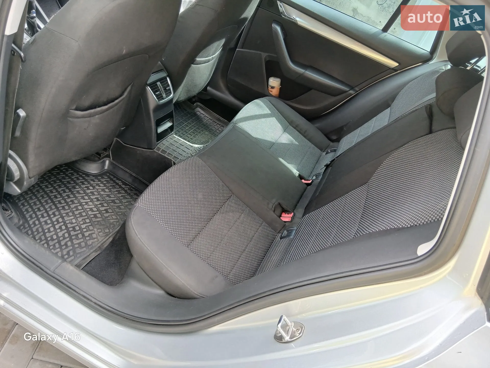 2013 Skoda Octavia - мініатюра 12