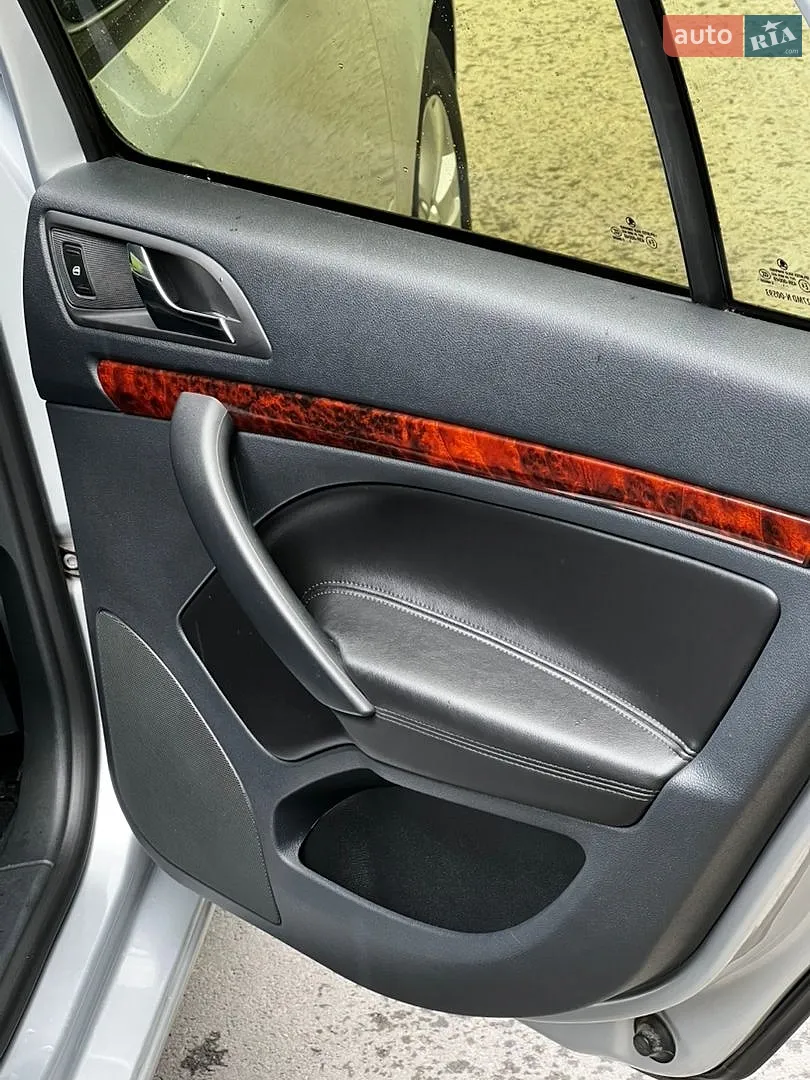2011 Skoda Octavia - мініатюра 18