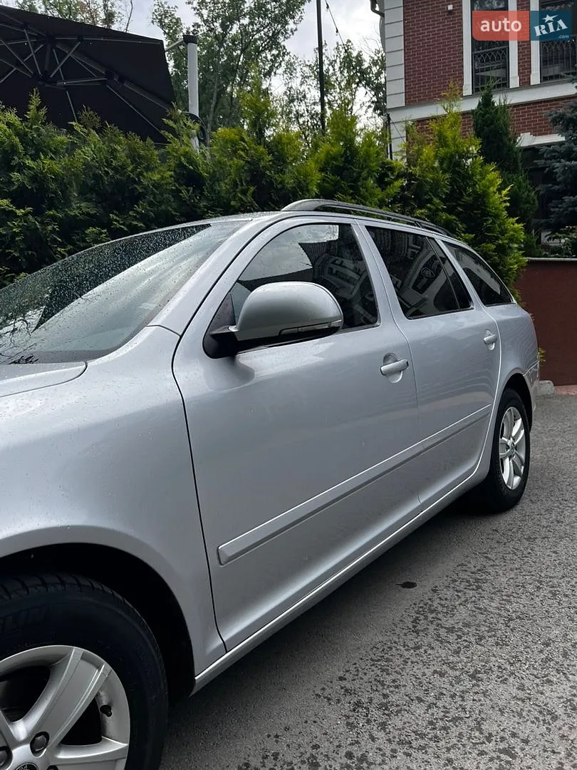 2011 Skoda Octavia - мініатюра 23