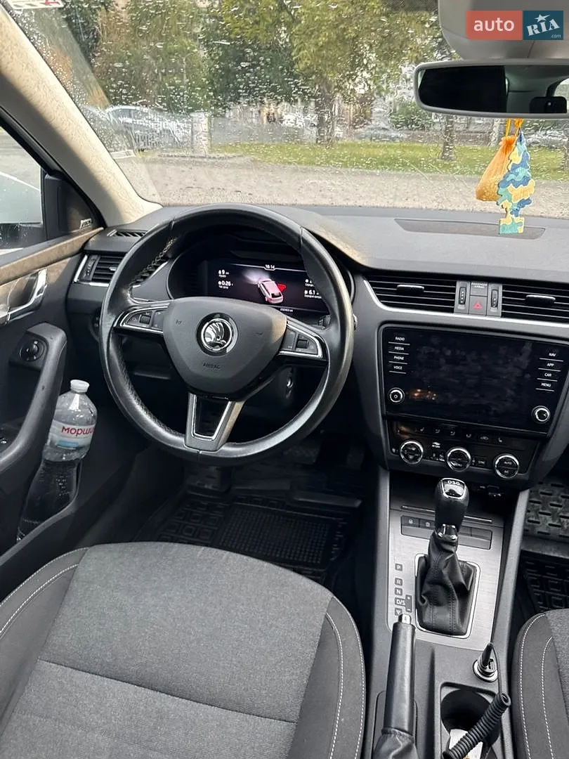 2019 Skoda Octavia - мініатюра 28