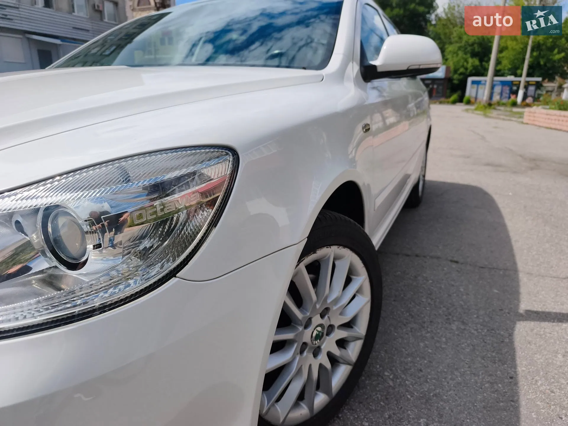2010 Skoda Octavia - мініатюра 32