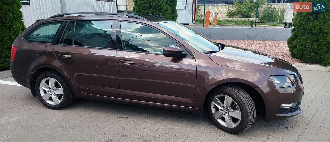 2017 Skoda Octavia - мініатюра 27