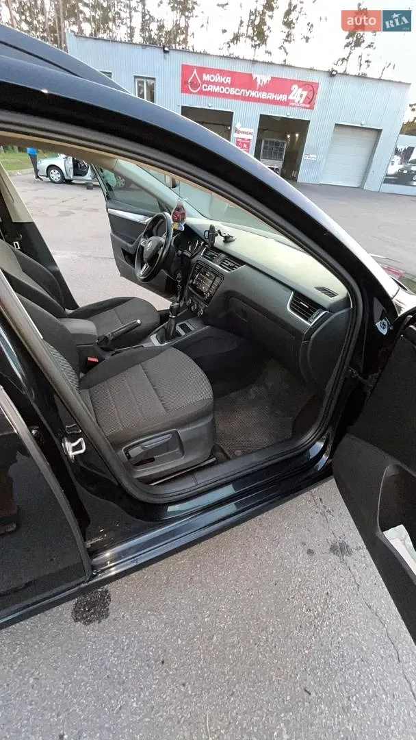 2016 Skoda Octavia - мініатюра 15