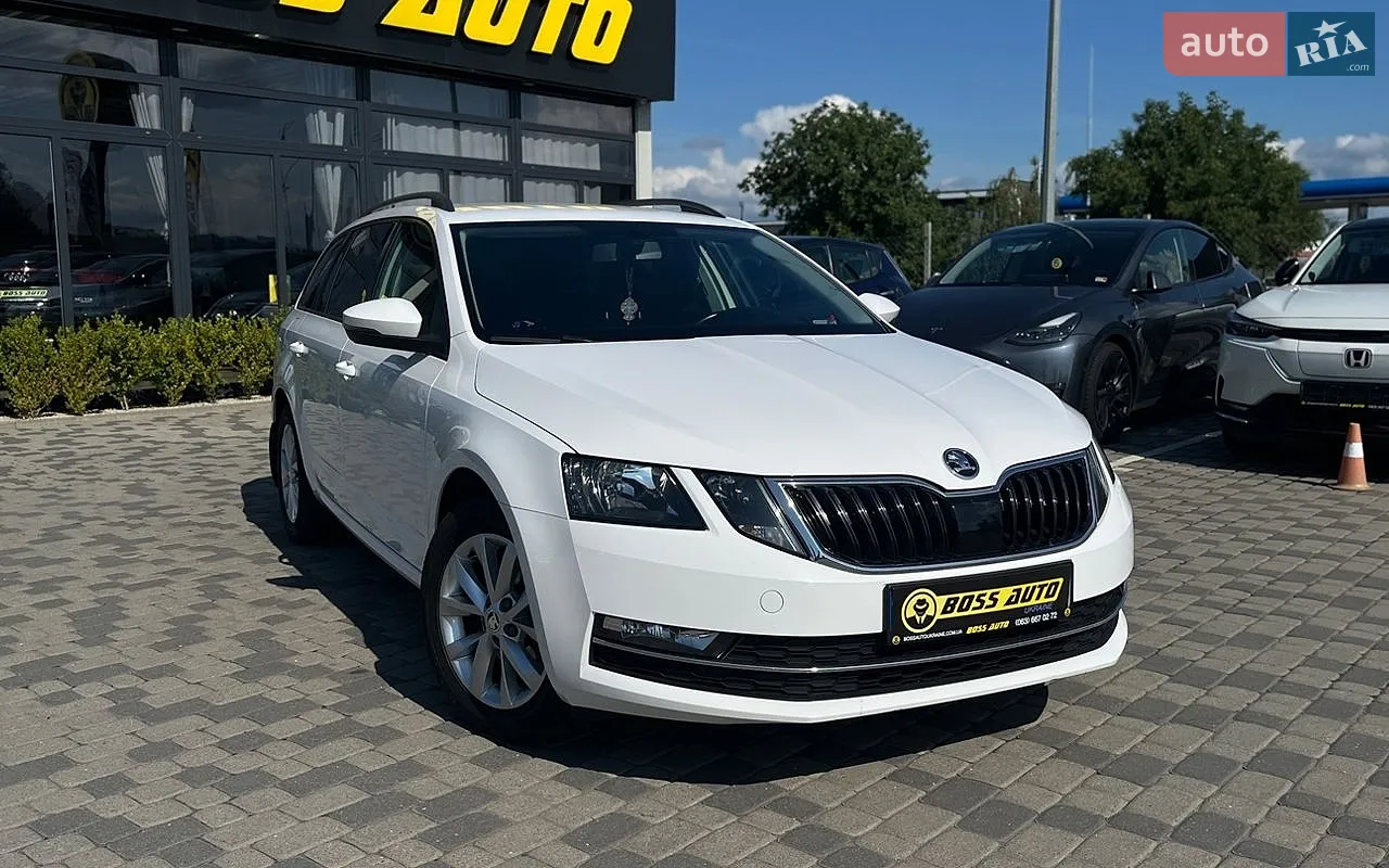 2017 Skoda Octavia - фото 1