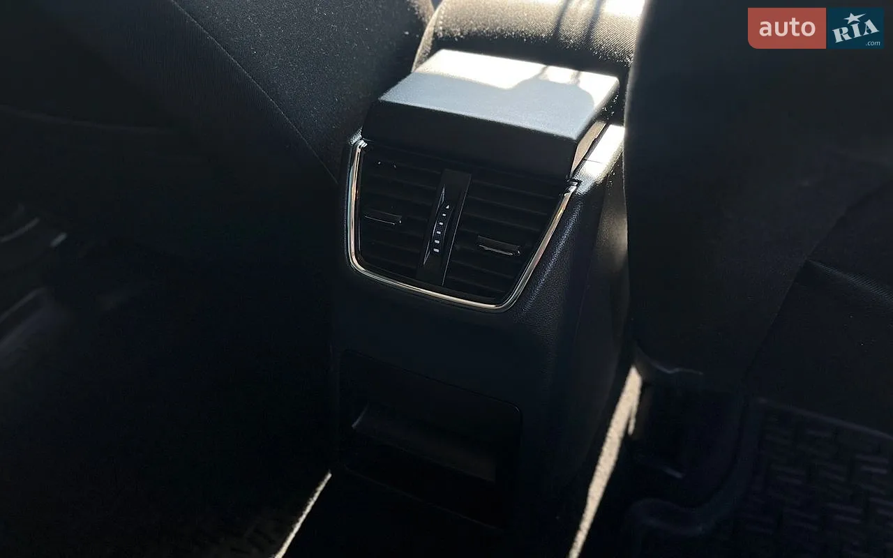 2017 Skoda Octavia - мініатюра 19