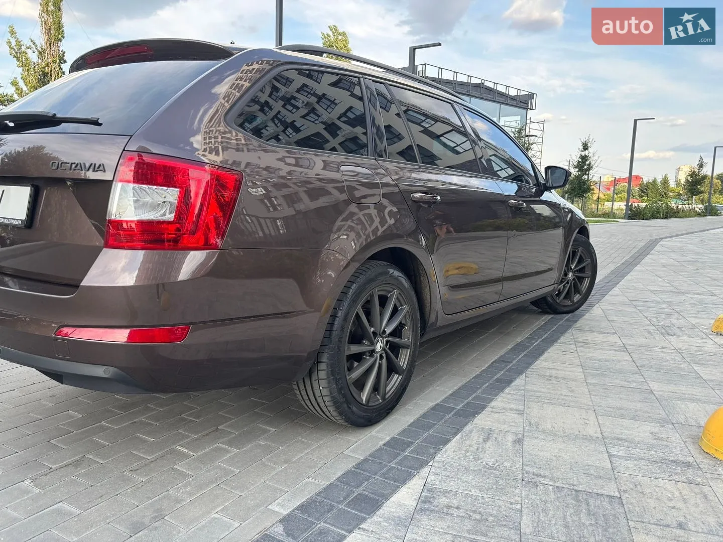 2016 Skoda Octavia - мініатюра 8
