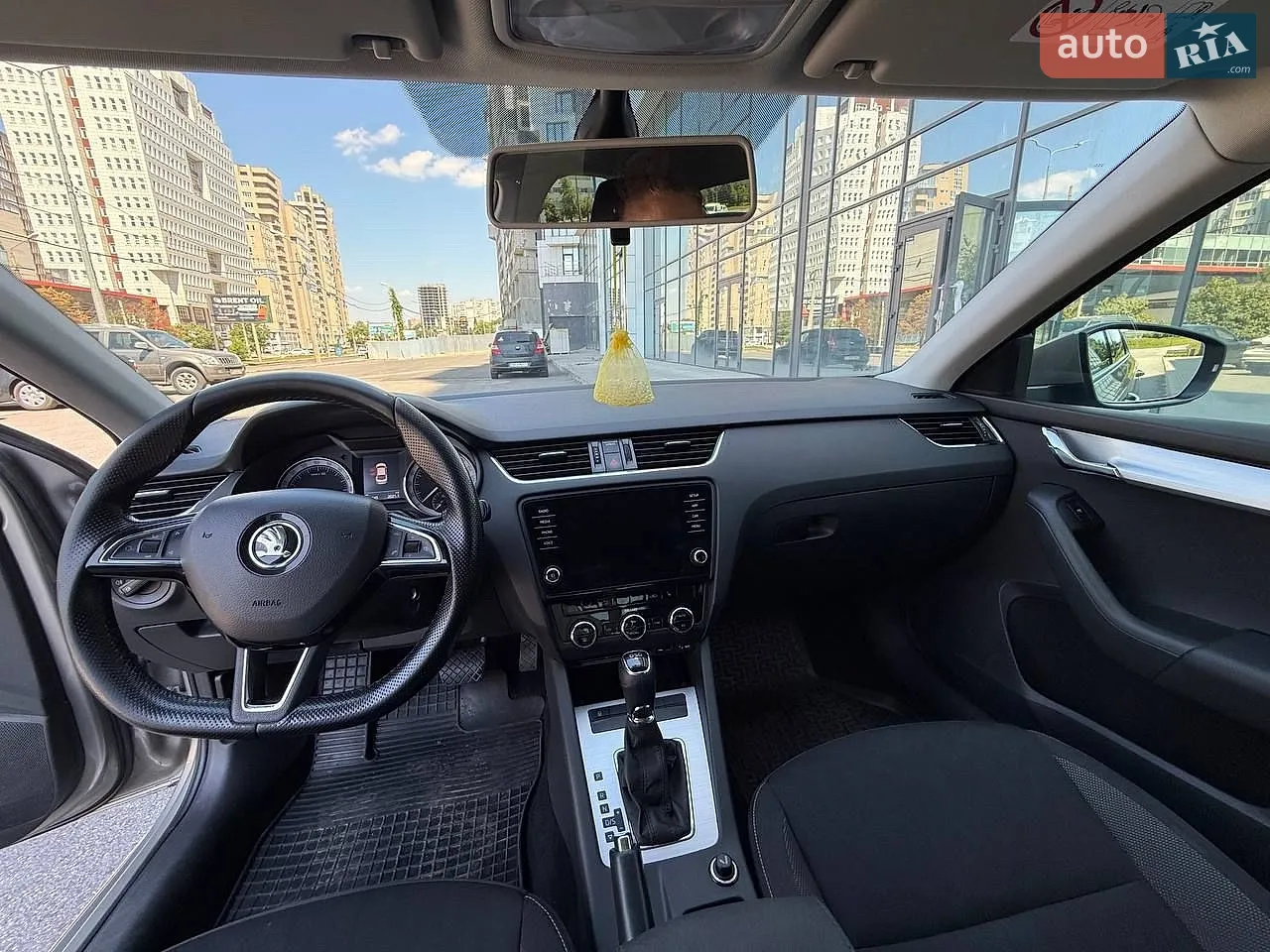 2017 Skoda Octavia - мініатюра 10