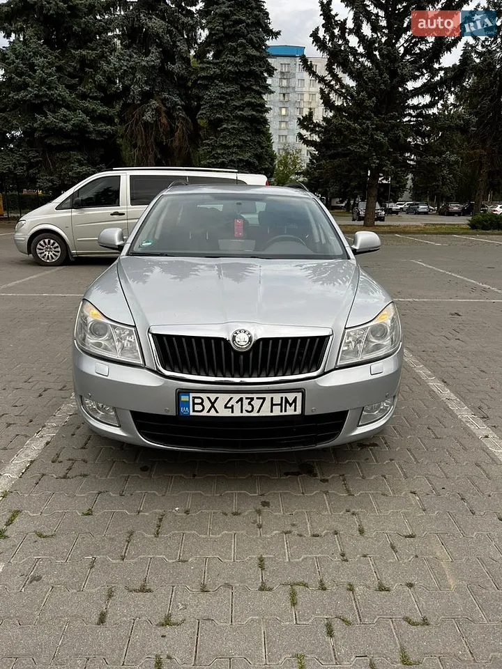 2011 Skoda Octavia - мініатюра 10