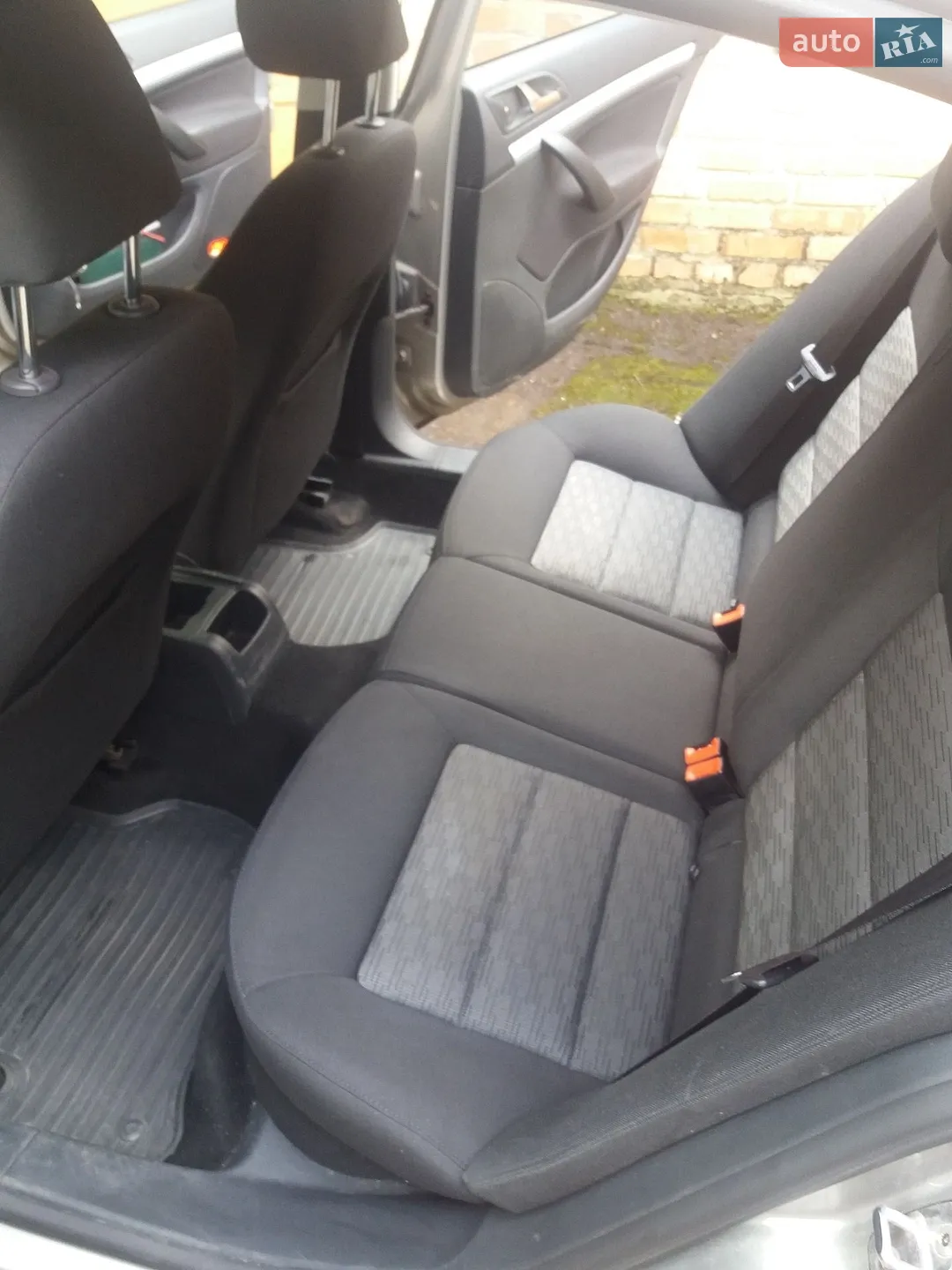 2010 Skoda Octavia - мініатюра 8
