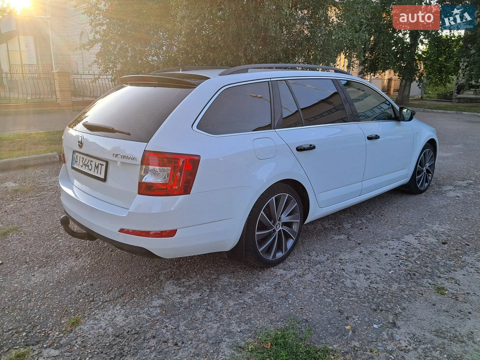 Skoda Octavia 2016 VIN TMBJJ7NE6H0072282 фото оголошення 6 з 11