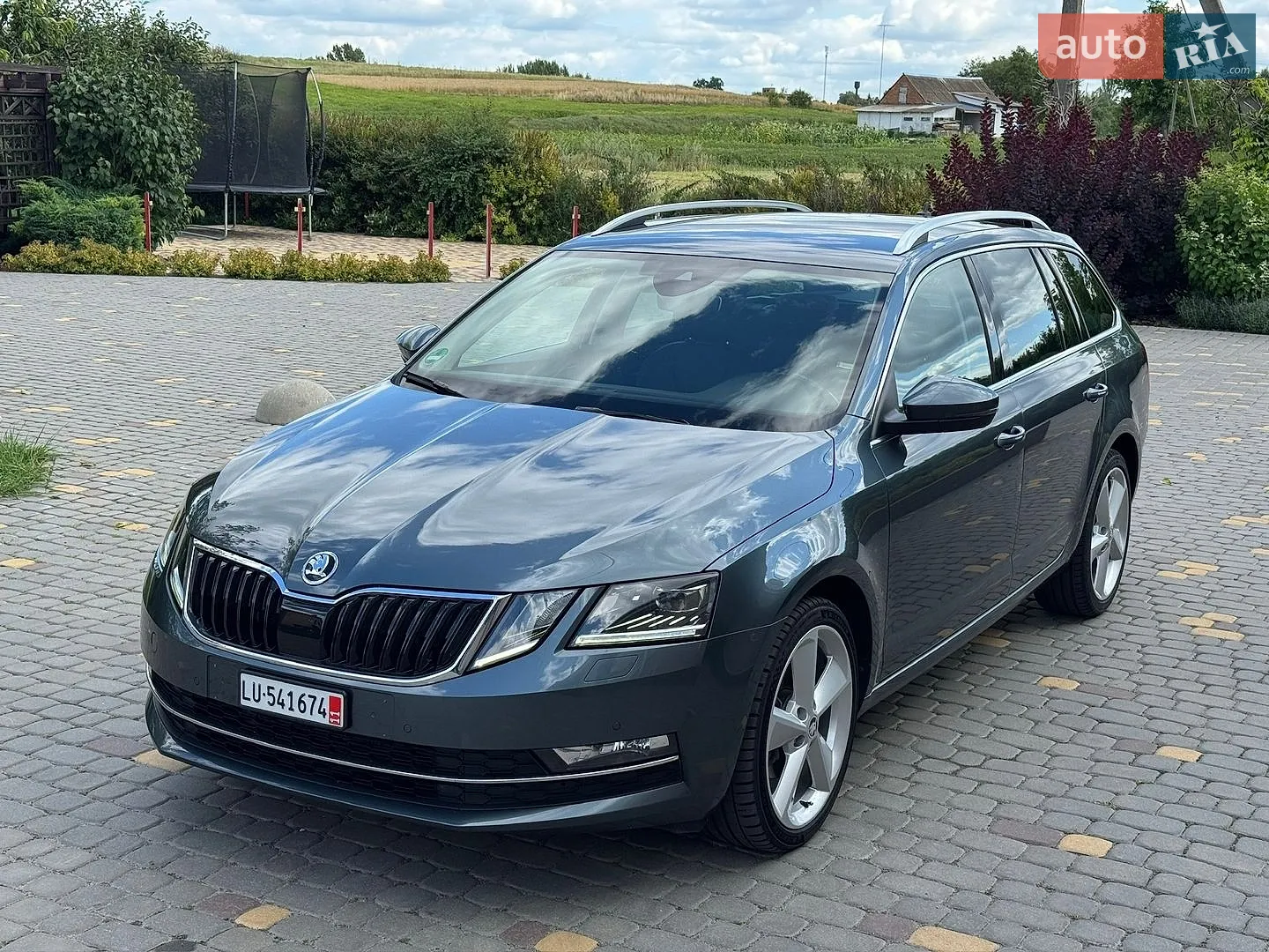 2019 Skoda Octavia - фото 1