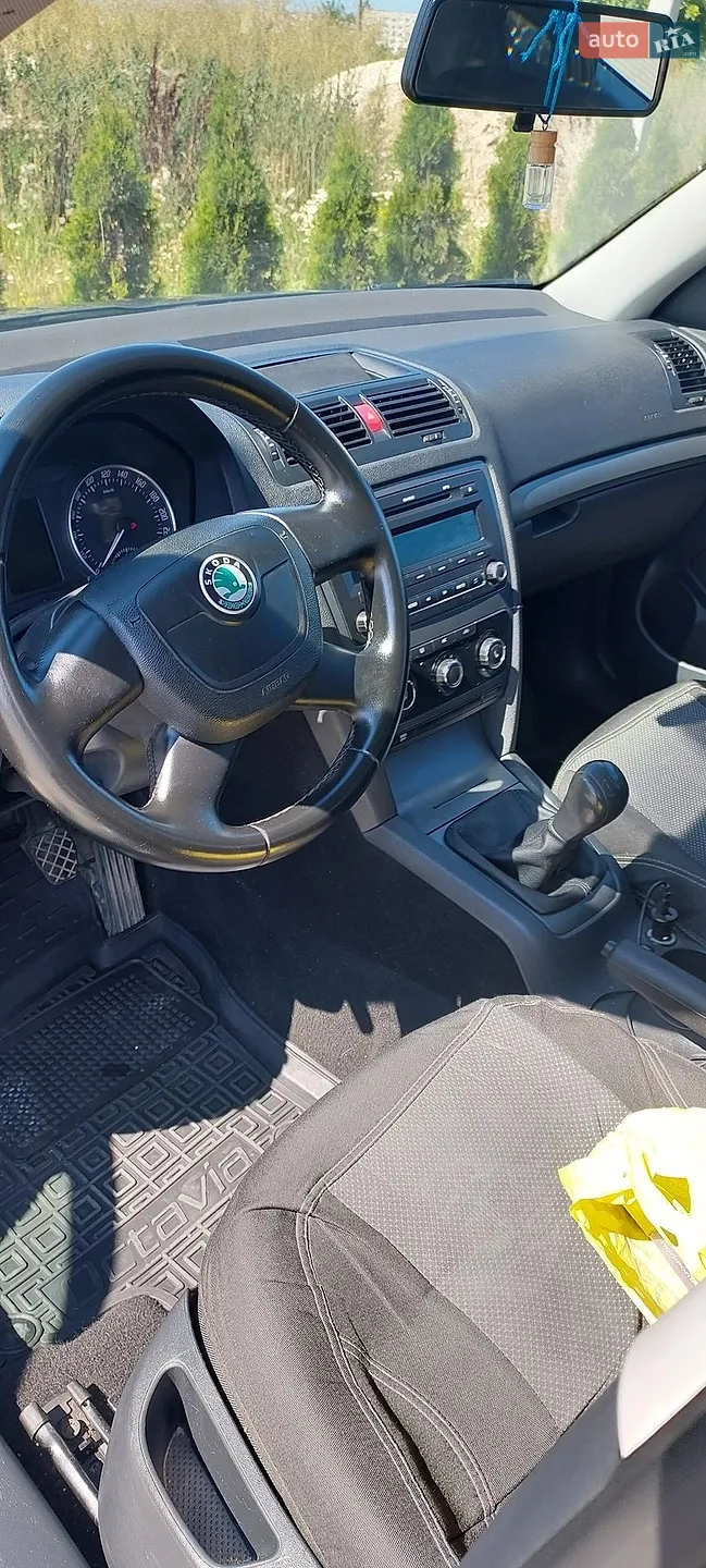 2012 Skoda Octavia - мініатюра 8