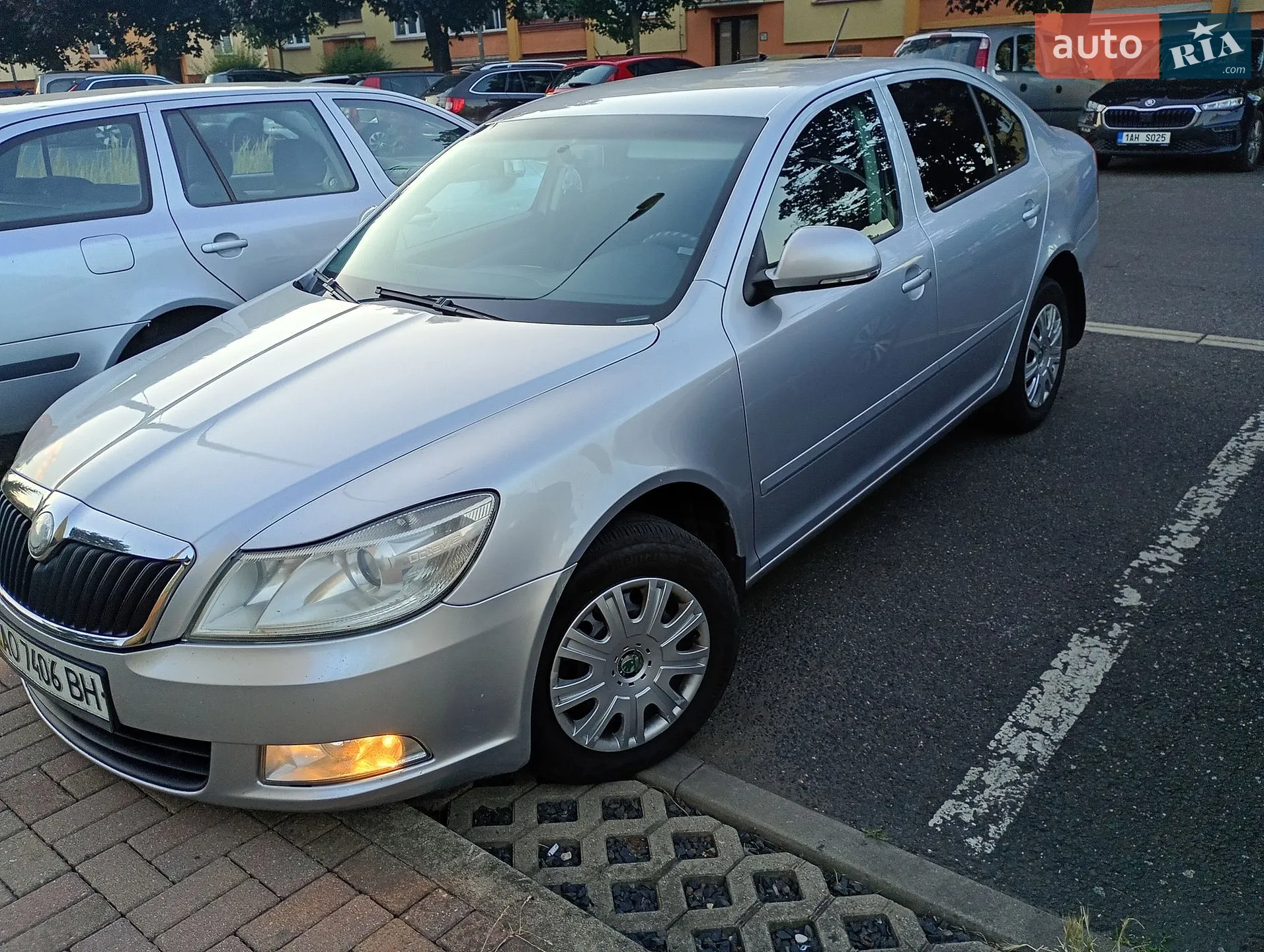 2011 Skoda Octavia - мініатюра 2