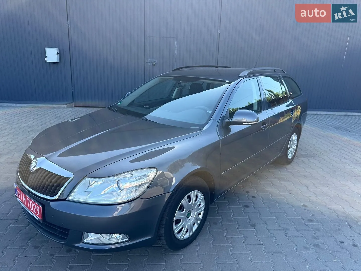 2010 Skoda Octavia - мініатюра 9