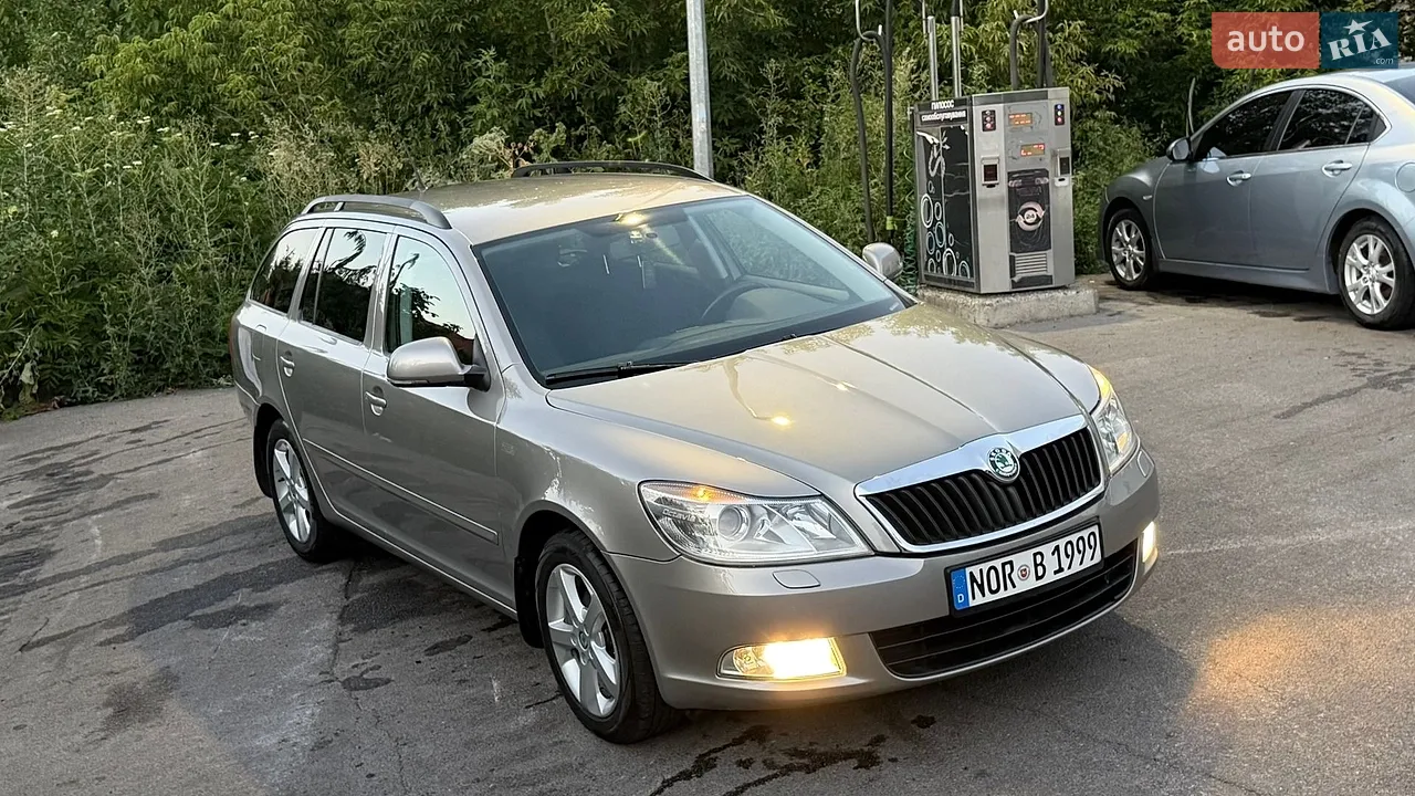 2010 Skoda Octavia - мініатюра 22