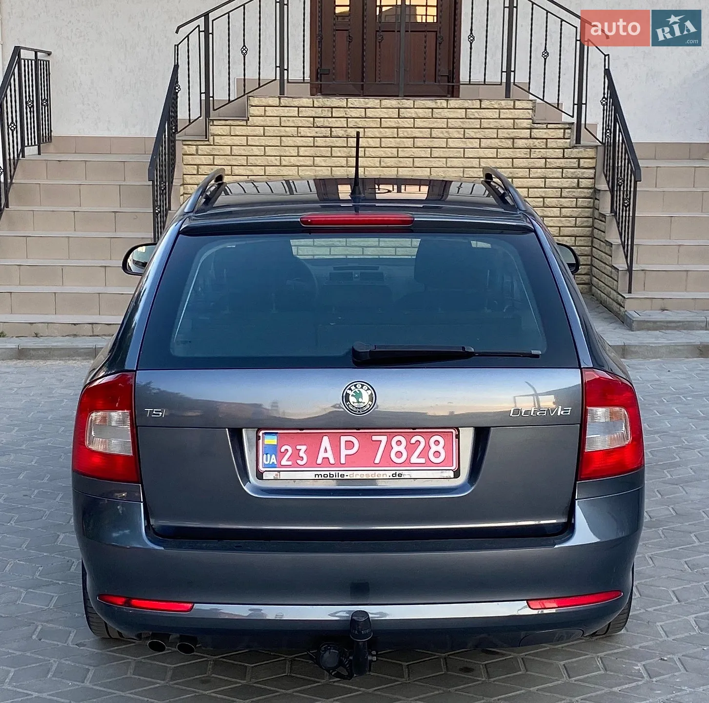 2010 Skoda Octavia - мініатюра 4