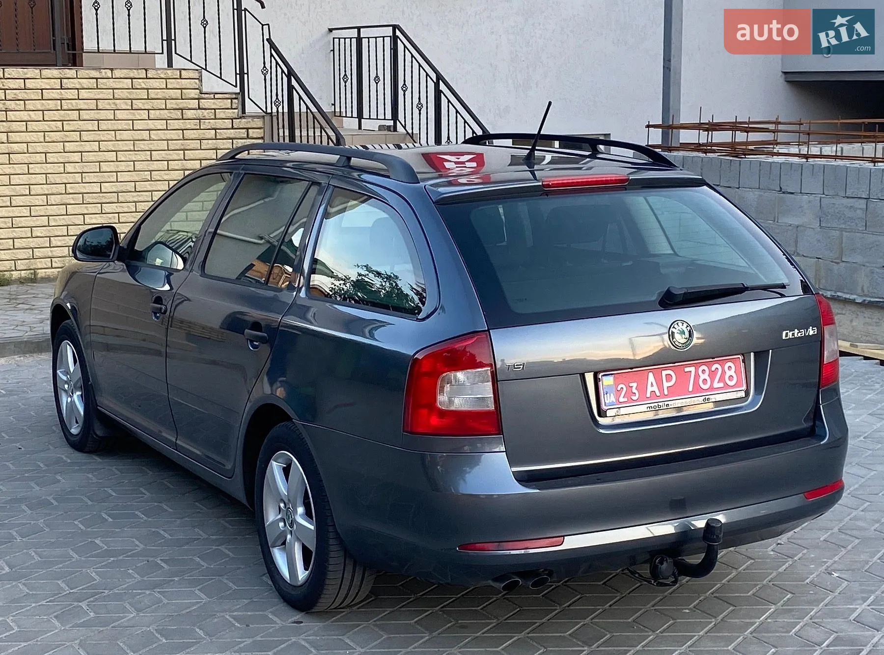 2010 Skoda Octavia - мініатюра 5