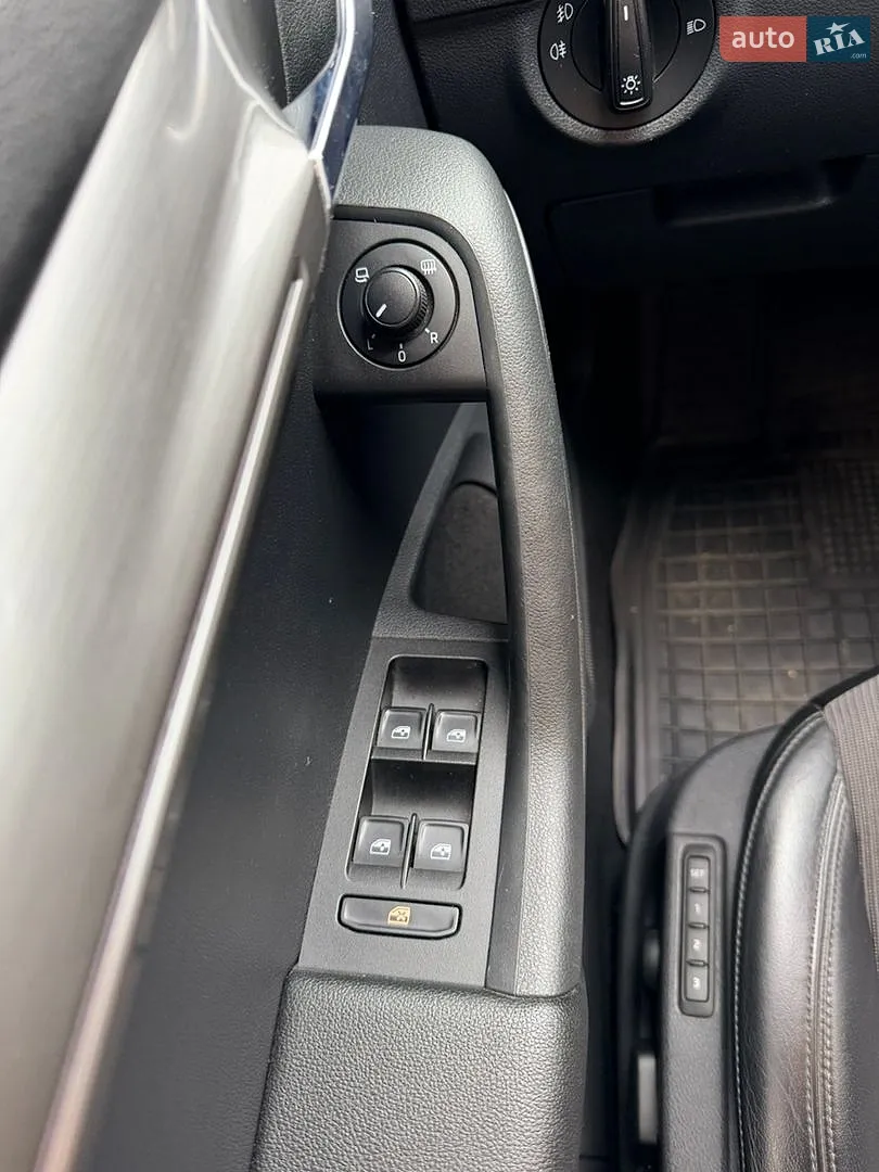 2019 Skoda Octavia - мініатюра 29