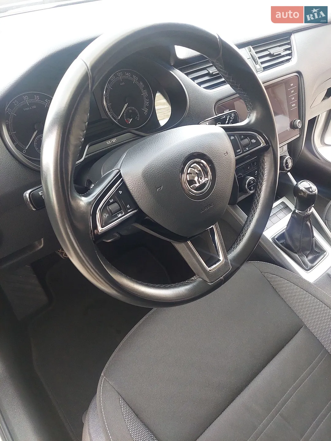 2018 Skoda Octavia - мініатюра 32