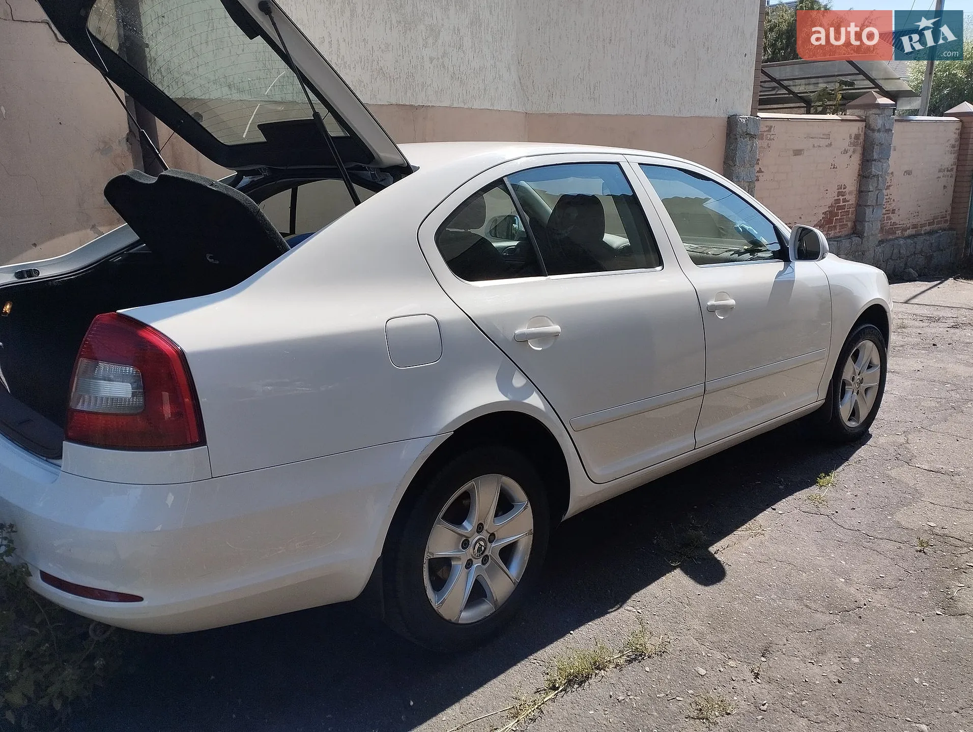 2011 Skoda Octavia - мініатюра 3