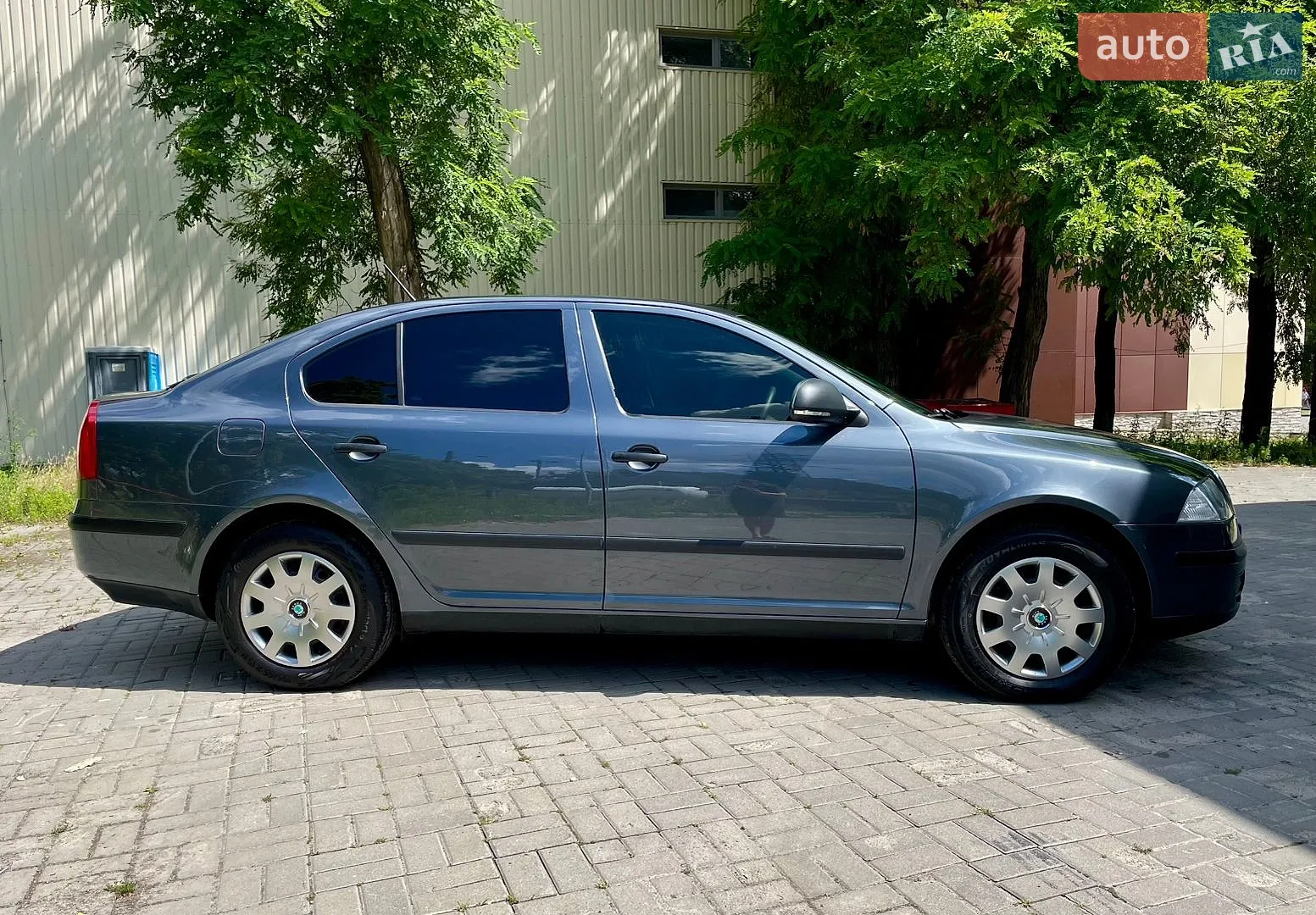 2010 Skoda Octavia - мініатюра 5