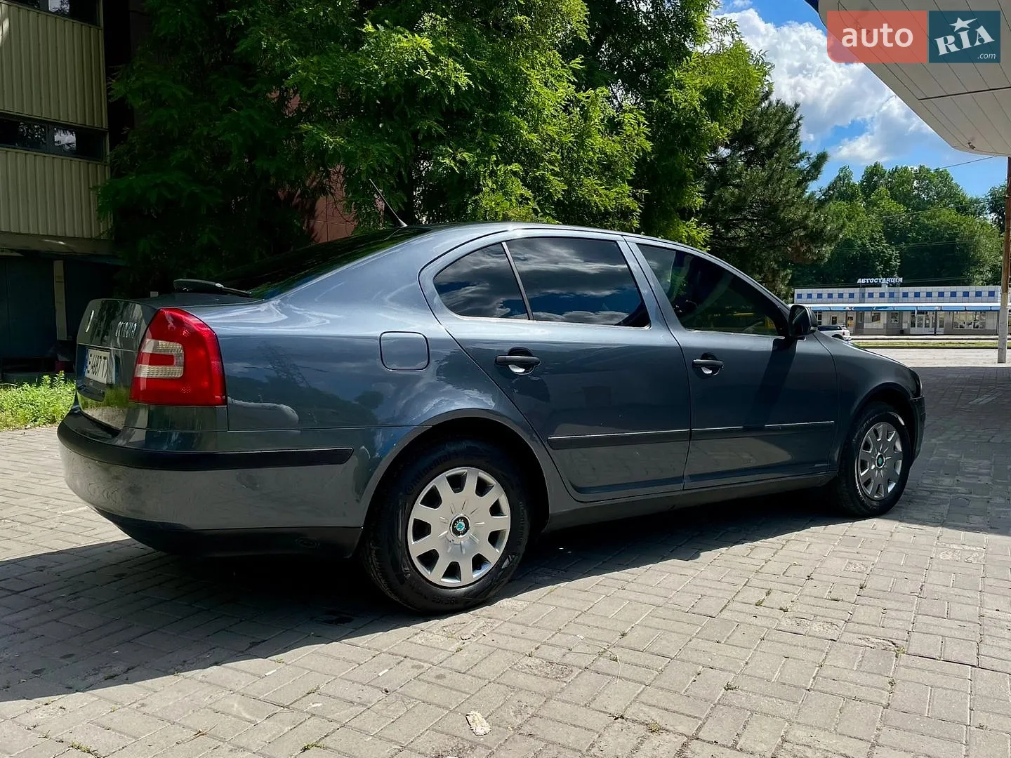 2010 Skoda Octavia - мініатюра 6