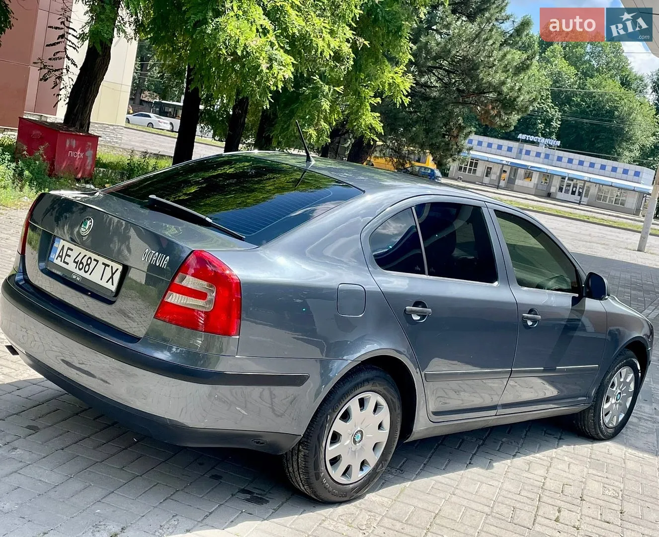 2010 Skoda Octavia - мініатюра 10