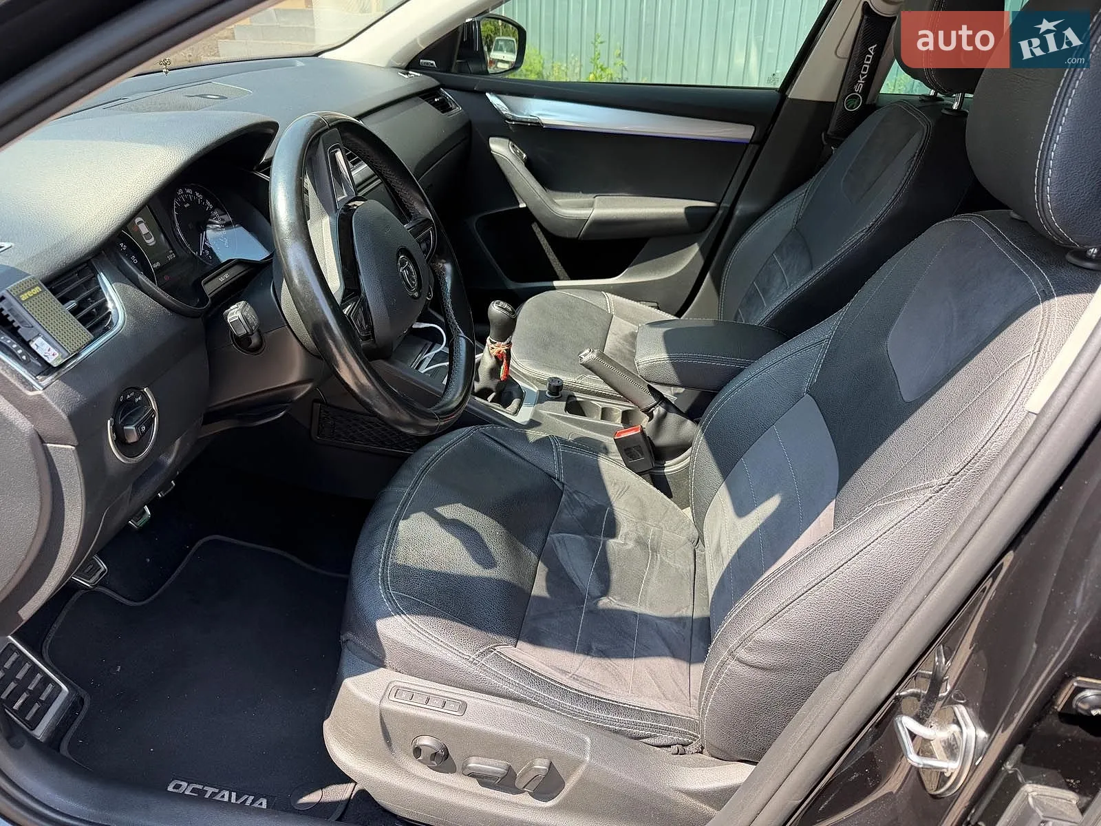 2015 Skoda Octavia - мініатюра 15
