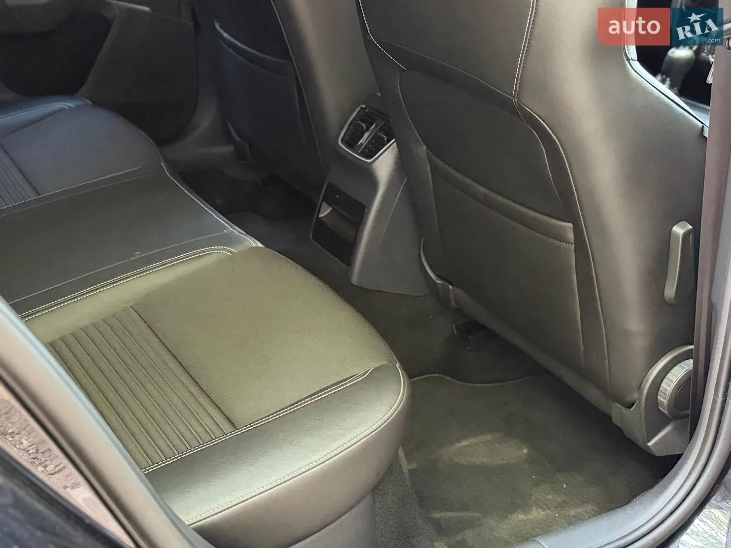 2016 Skoda Octavia - мініатюра 25