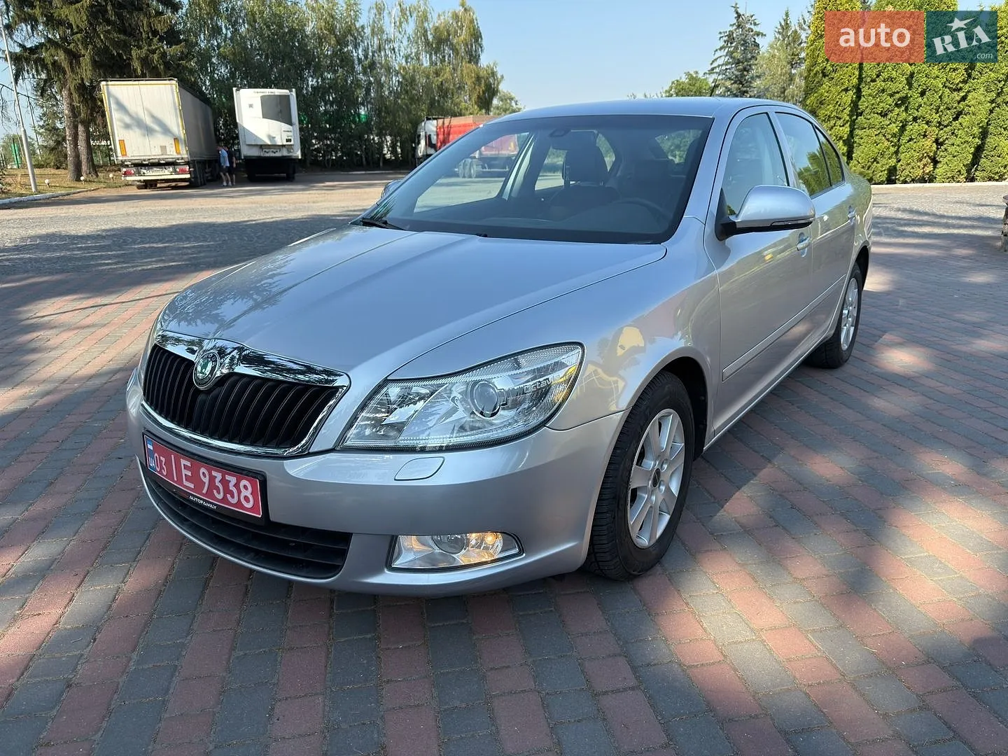 2010 Skoda Octavia - мініатюра 14