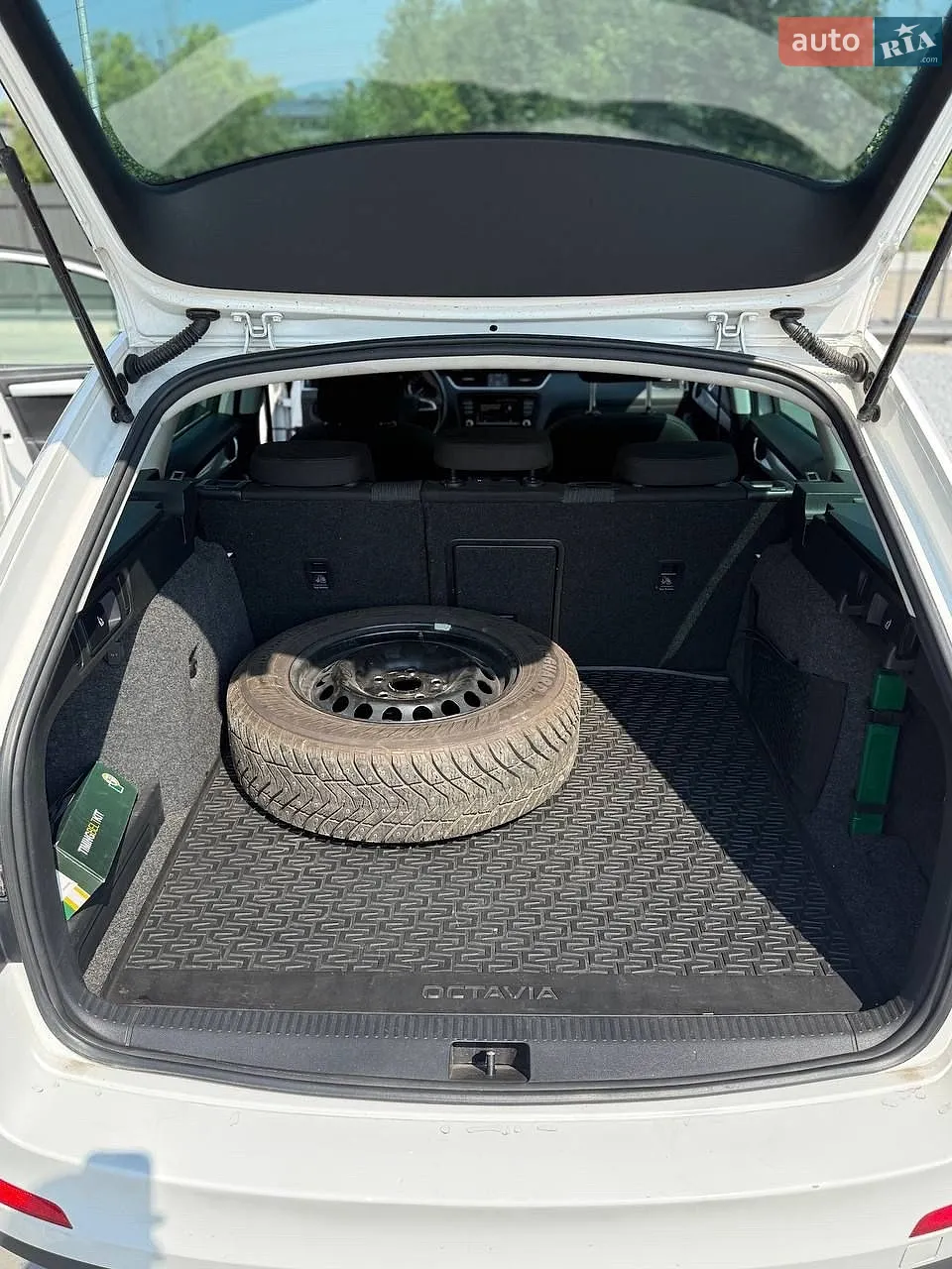 2016 Skoda Octavia - мініатюра 23